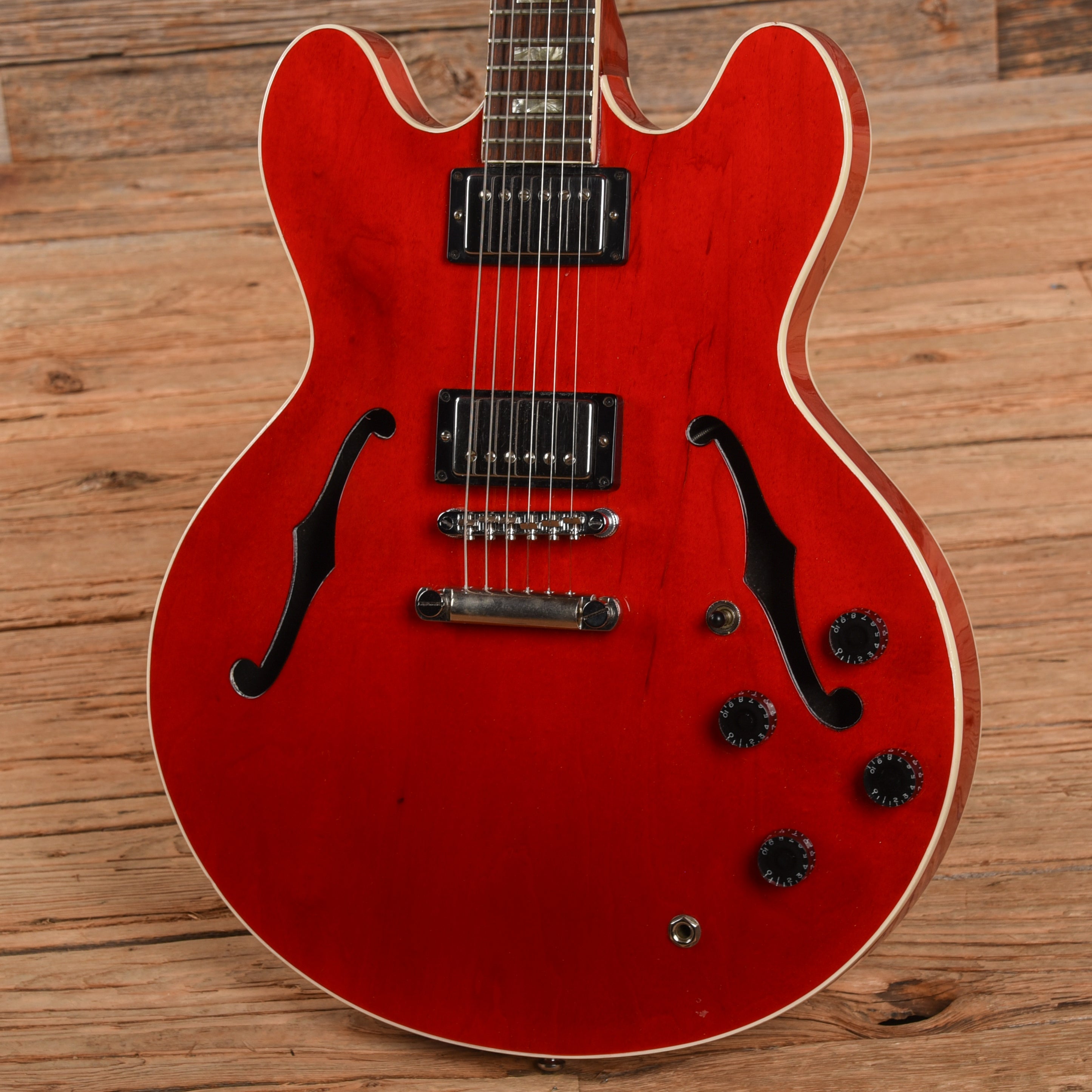 Gibson ES-335 Cherry Refin 1969