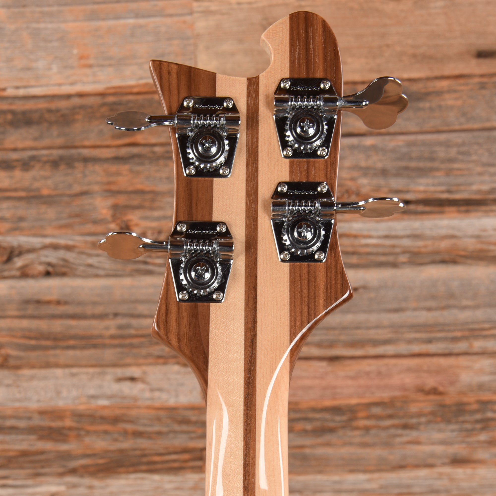 Rickenbacker 4003S Mapleglo 2025