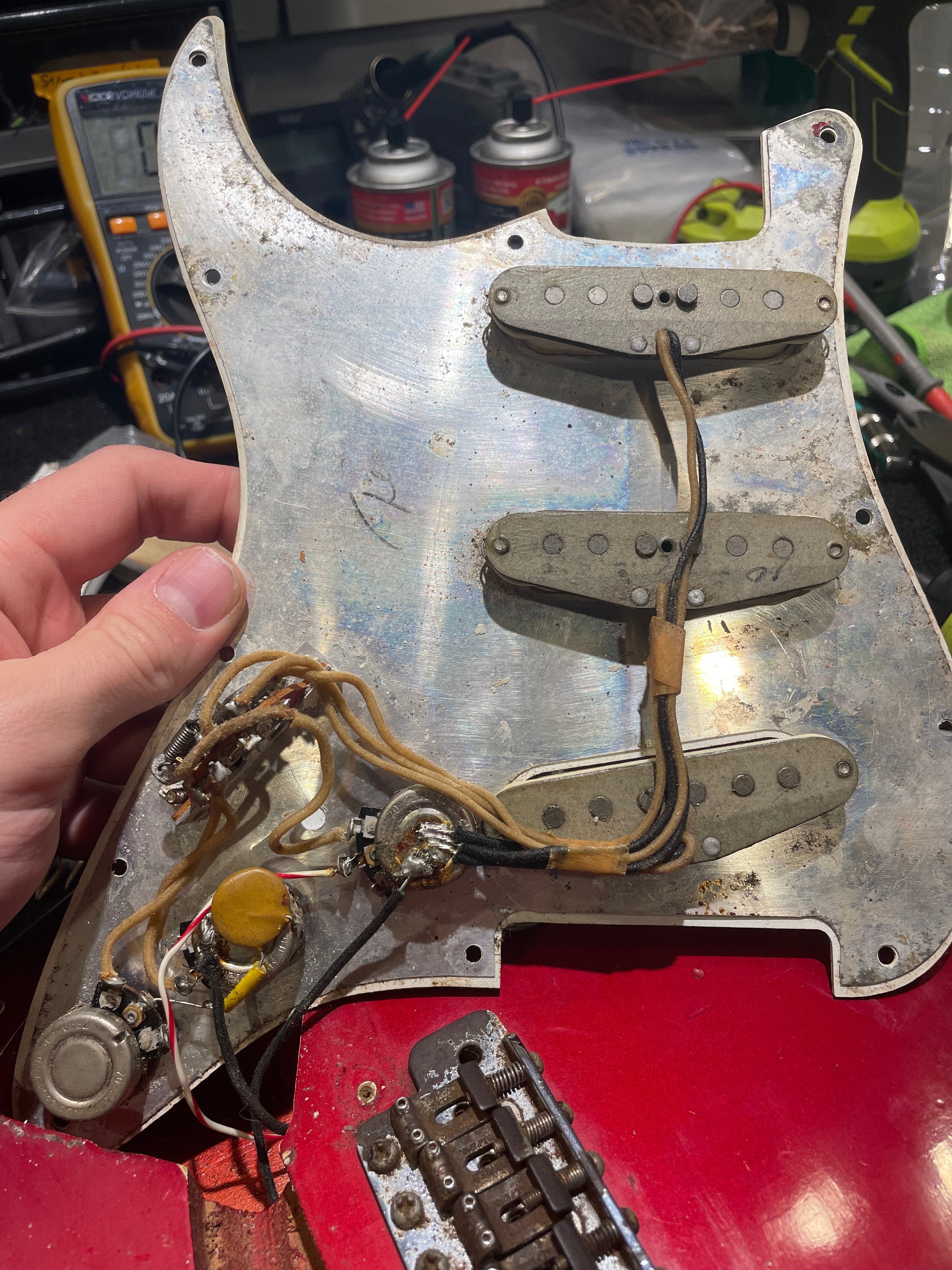 Fender Stratocaster 1964 Body and 1967 Maple Cap Lefty Neck Candy Apple Red 1960s