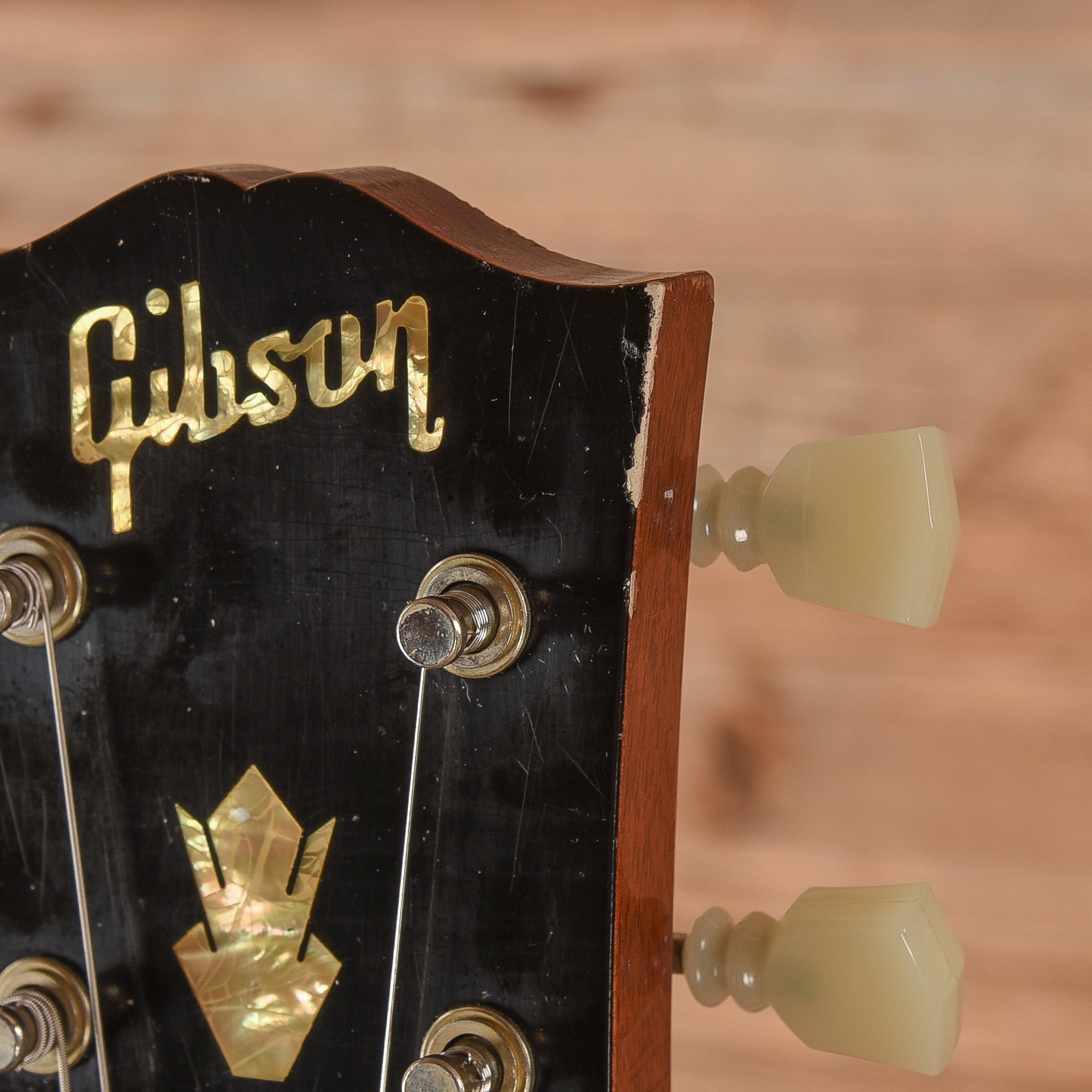 Gibson Custom Murphy Lab 1964 SG Standard Reissue With Maestro Ultra Light Aged Cherry Red 2023