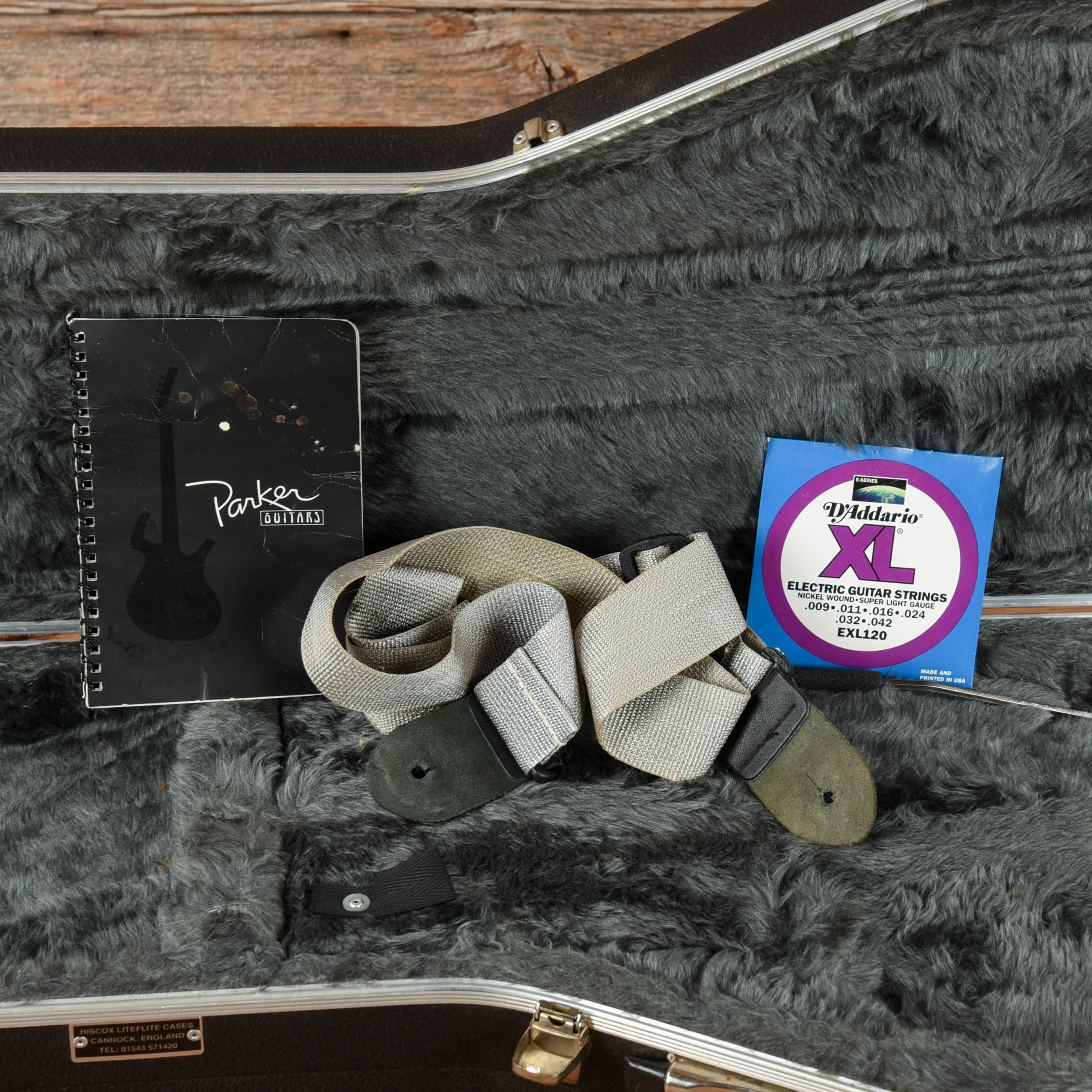 Parker Fly Deluxe Vibrato Italian Purple 1996