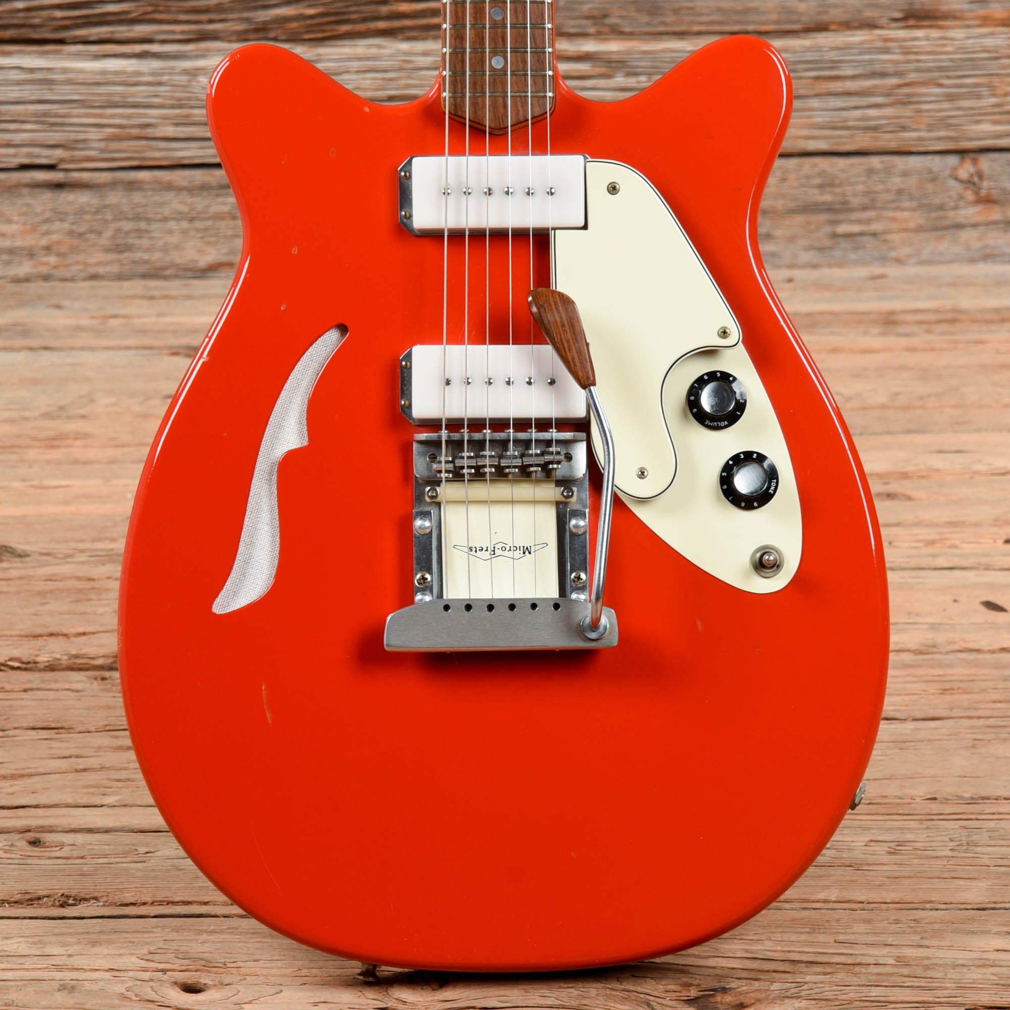 Microfrets Golden Comet Coral 1960s Electric Guitars / Semi-Hollow