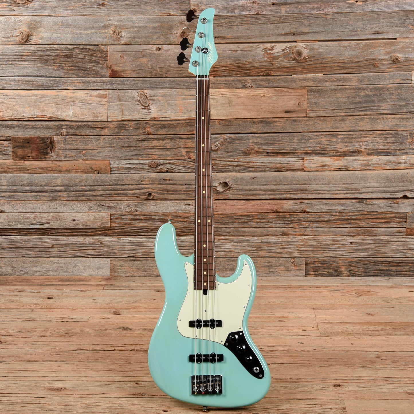 Mike Lull V4 Daphne Blue 2014 Bass Guitars / 4-String