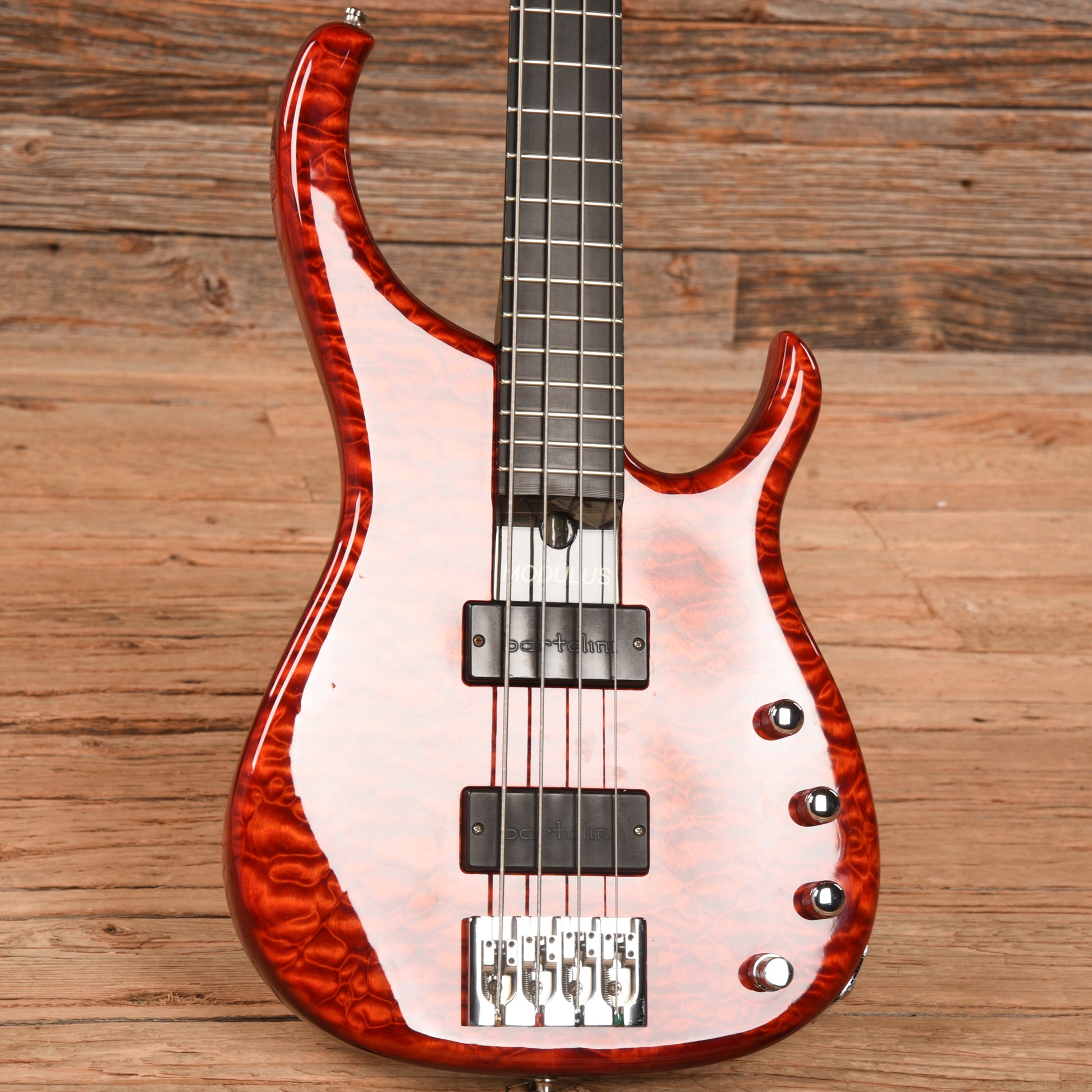 Modulus Quantum 4 Transparent Red 2006 Bass Guitars / 4-String