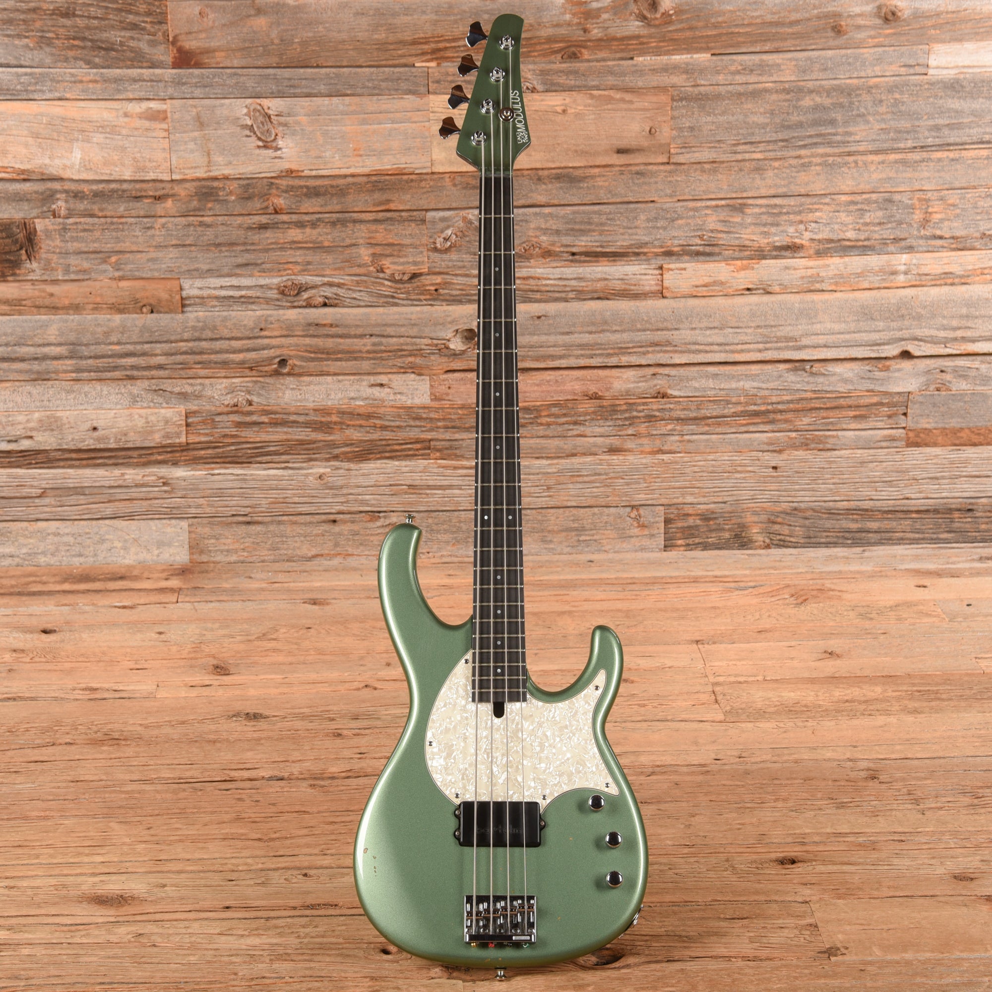 エレキベース MODULUS FB4 BL MH Modulus FB4 Metallic Green – Chicago Music Exchange