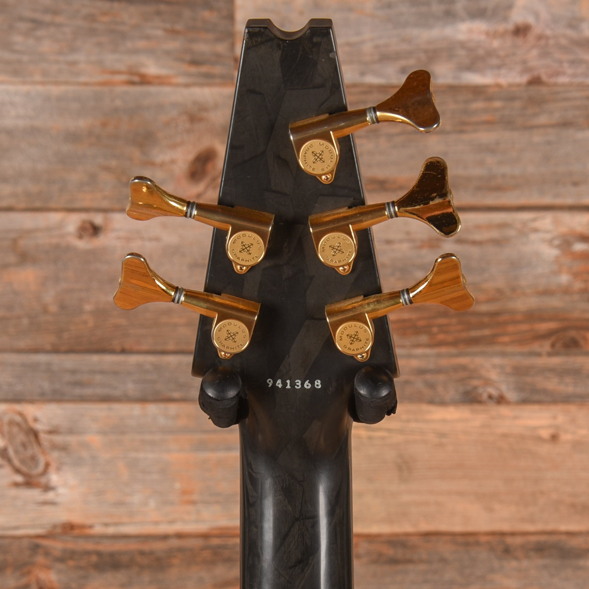 Modulus M92 White Bass Guitars