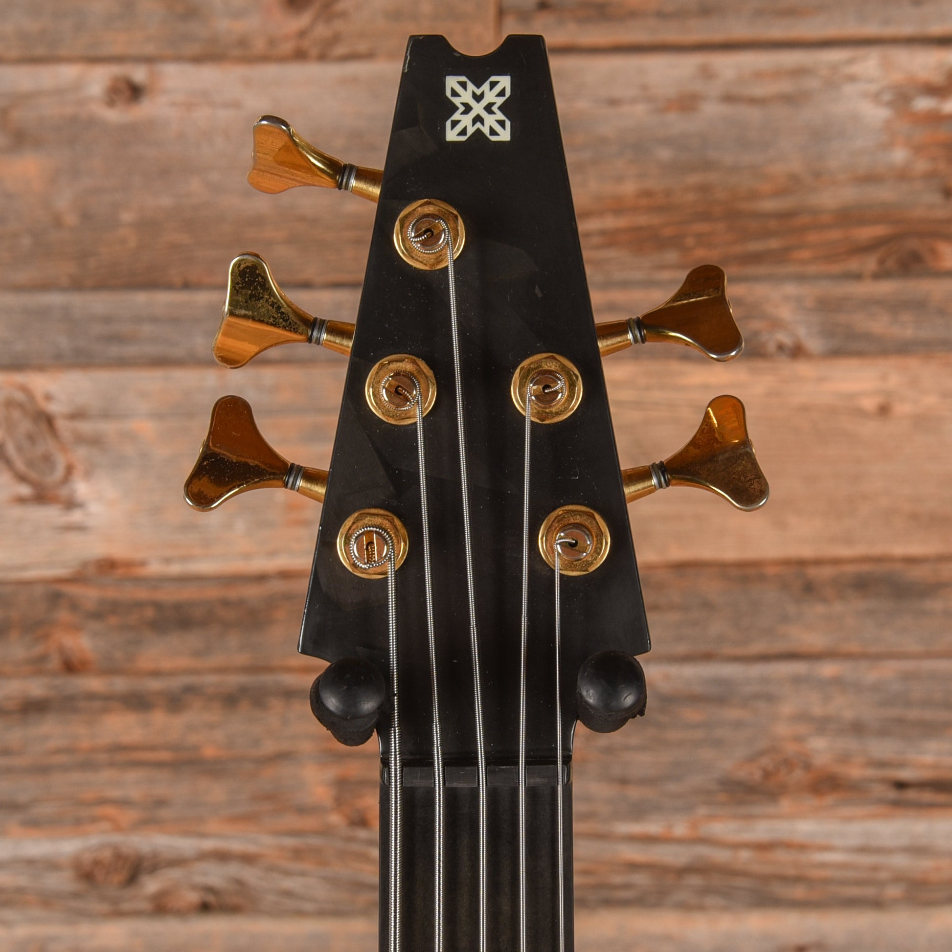 Modulus M92 White Bass Guitars