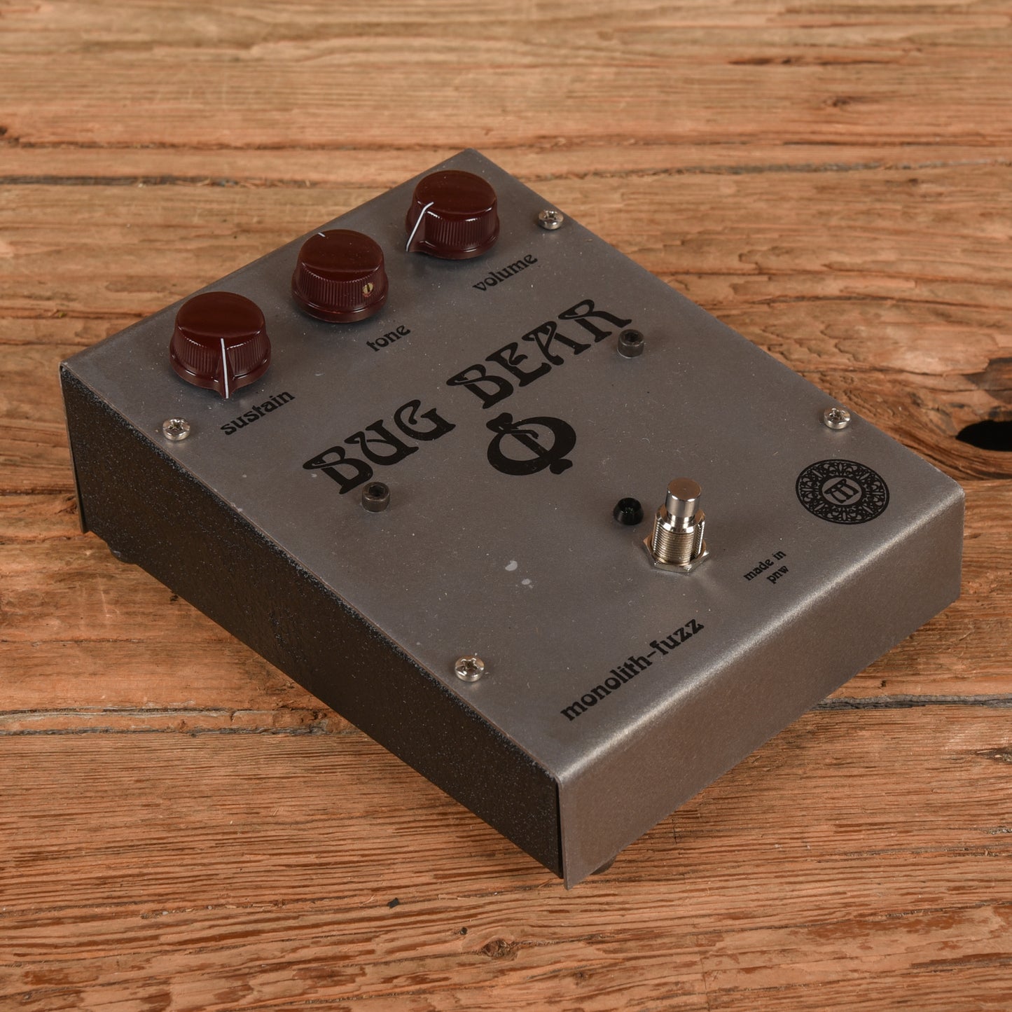 Monolith-Fuzz Bug Bear Effect Pedals