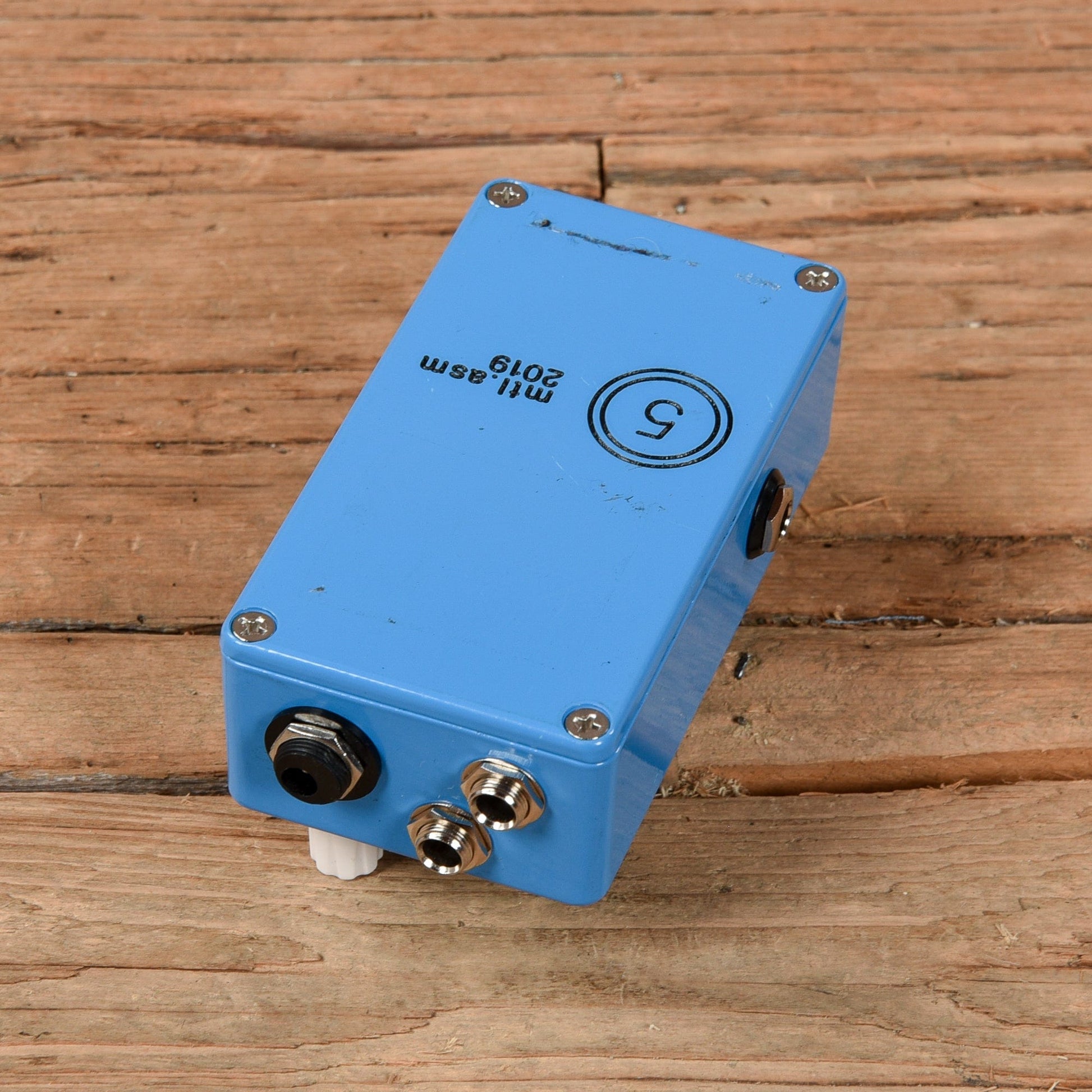 Montreal Assembly Count to Five Effects and Pedals / Delay