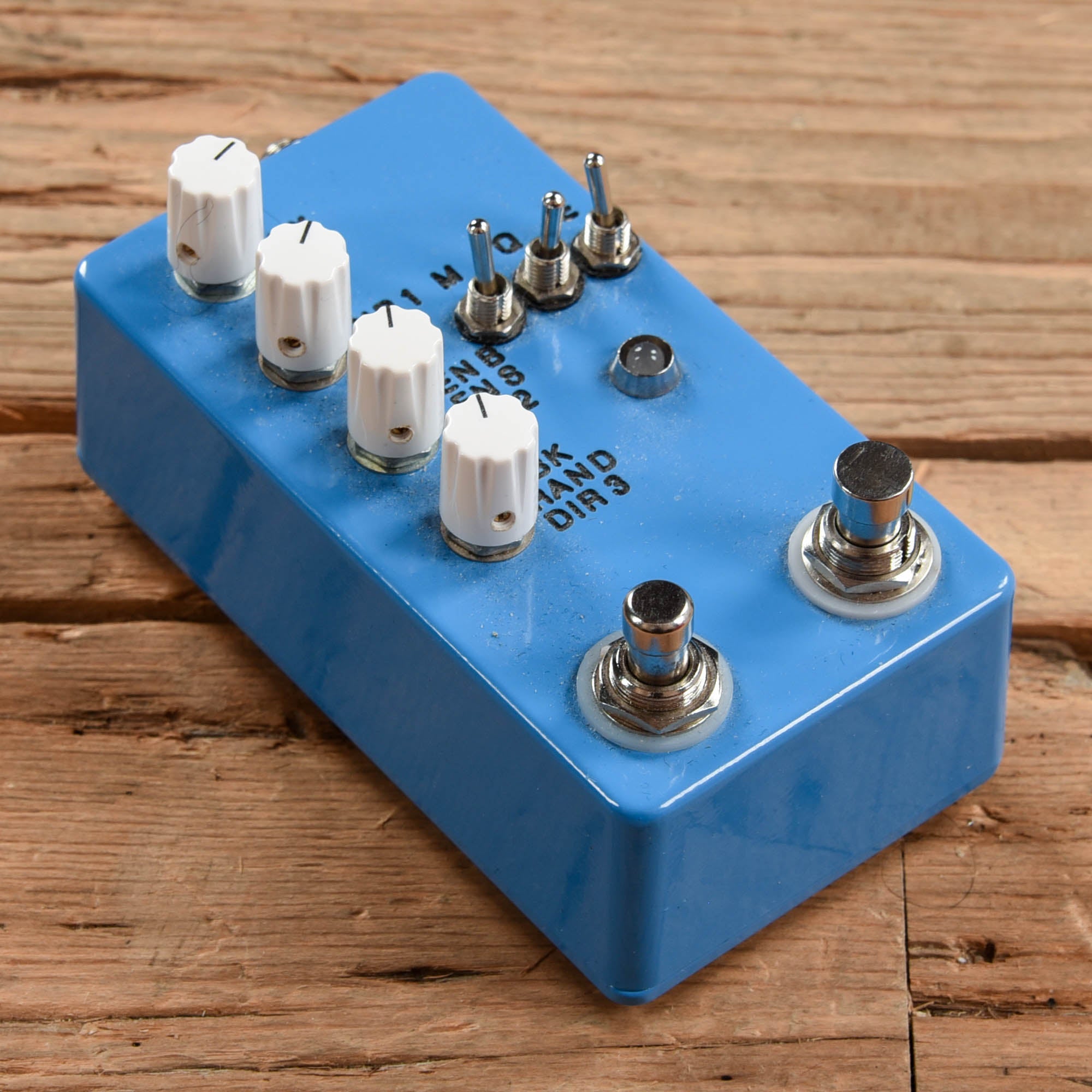 Montreal Assembly Count to 5 Effects and Pedals / Loop Pedals and Samplers