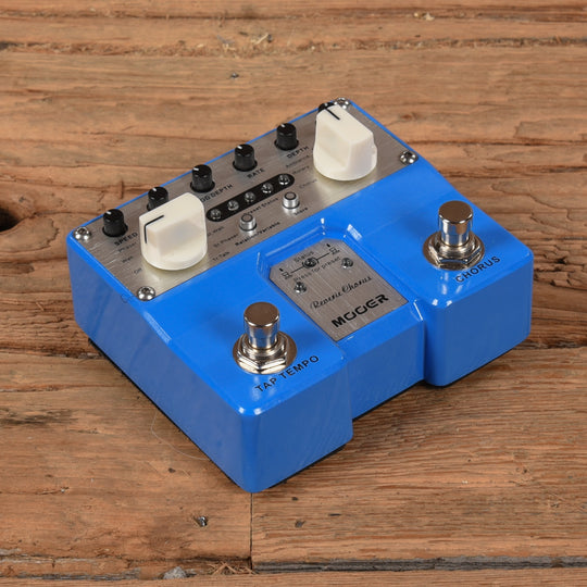 Mooer Reverie Chorus Effects and Pedals / Chorus and Vibrato