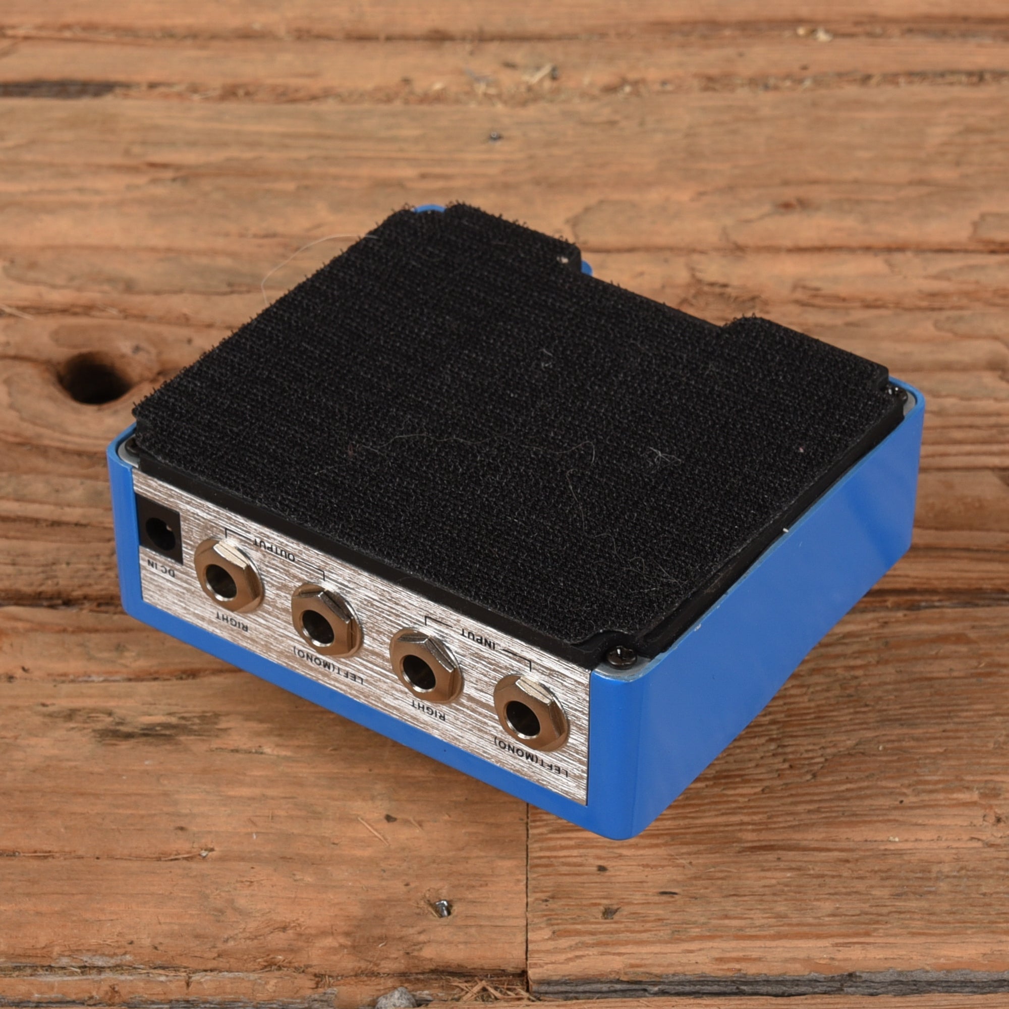 Mooer Reverie Chorus Effects and Pedals / Chorus and Vibrato