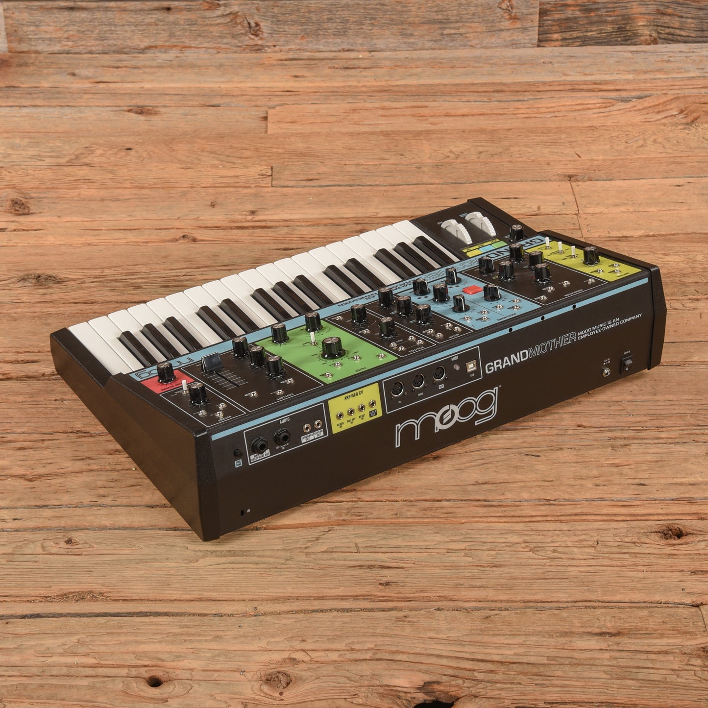Moog Grandmother Keyboards and Synths / Synths / Analog Synths