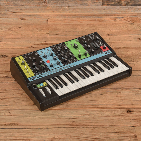 Moog Grandmother Keyboards and Synths / Synths / Analog Synths