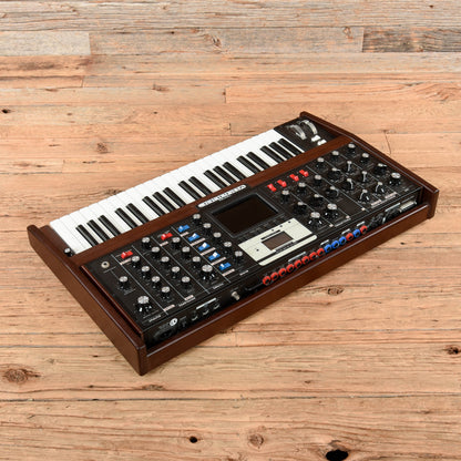 Moog Minimoog Voyager Select Series 44-Key Monophonic Synthesizer Keyboards and Synths / Synths / Analog Synths