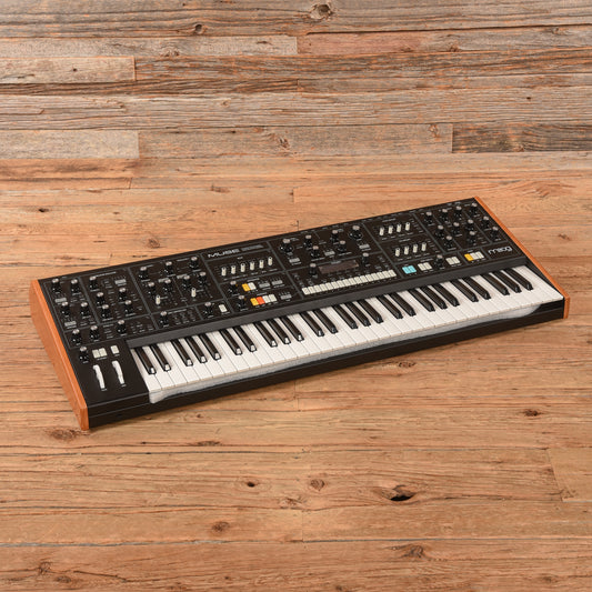 Moog Muse 8-Voice Analog Synthesizer Keyboards and Synths / Synths / Analog Synths
