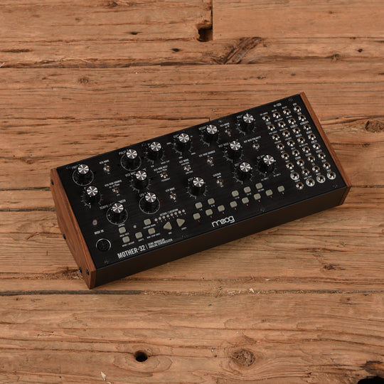 Moog Mother-32 Tabletop Semi-Modular Synthesizer Keyboards and Synths / Synths / Digital Synths