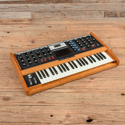 Moog Minimoog Voyager Performer Edition 44-Key Monophonic Synthesizer