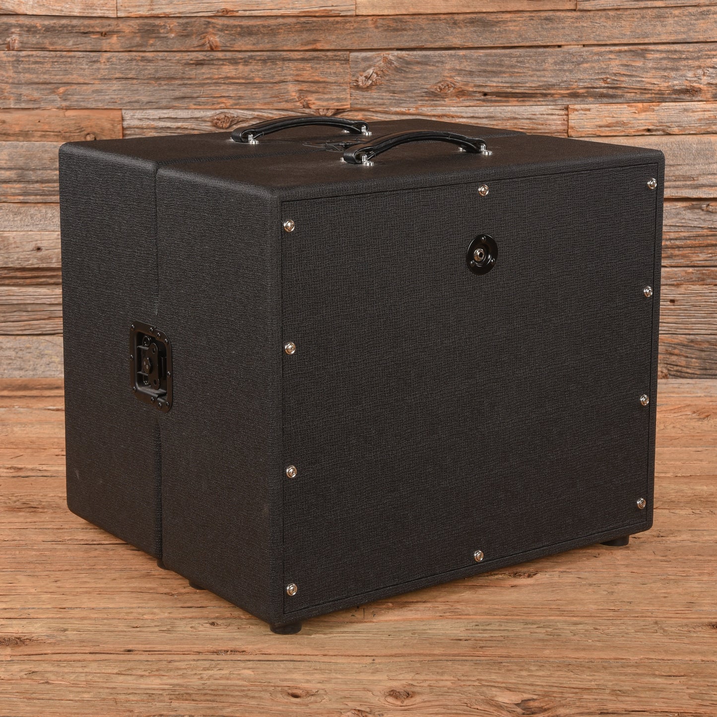 Morgan Amplification Chameleon Isolation Cab Amplifiers