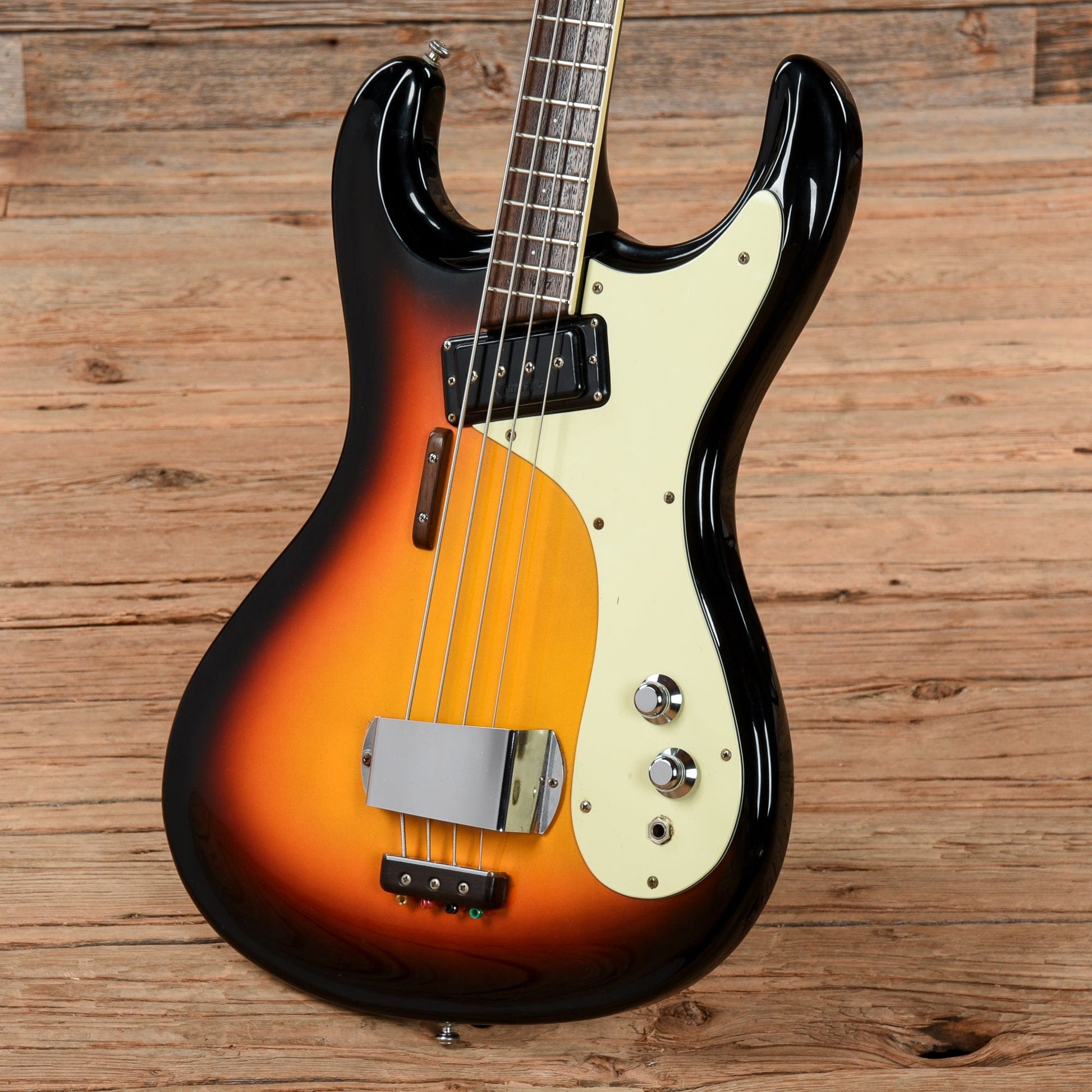 Mosrite Ventures Bass Sunburst 1970s Bass Guitars / 4-String