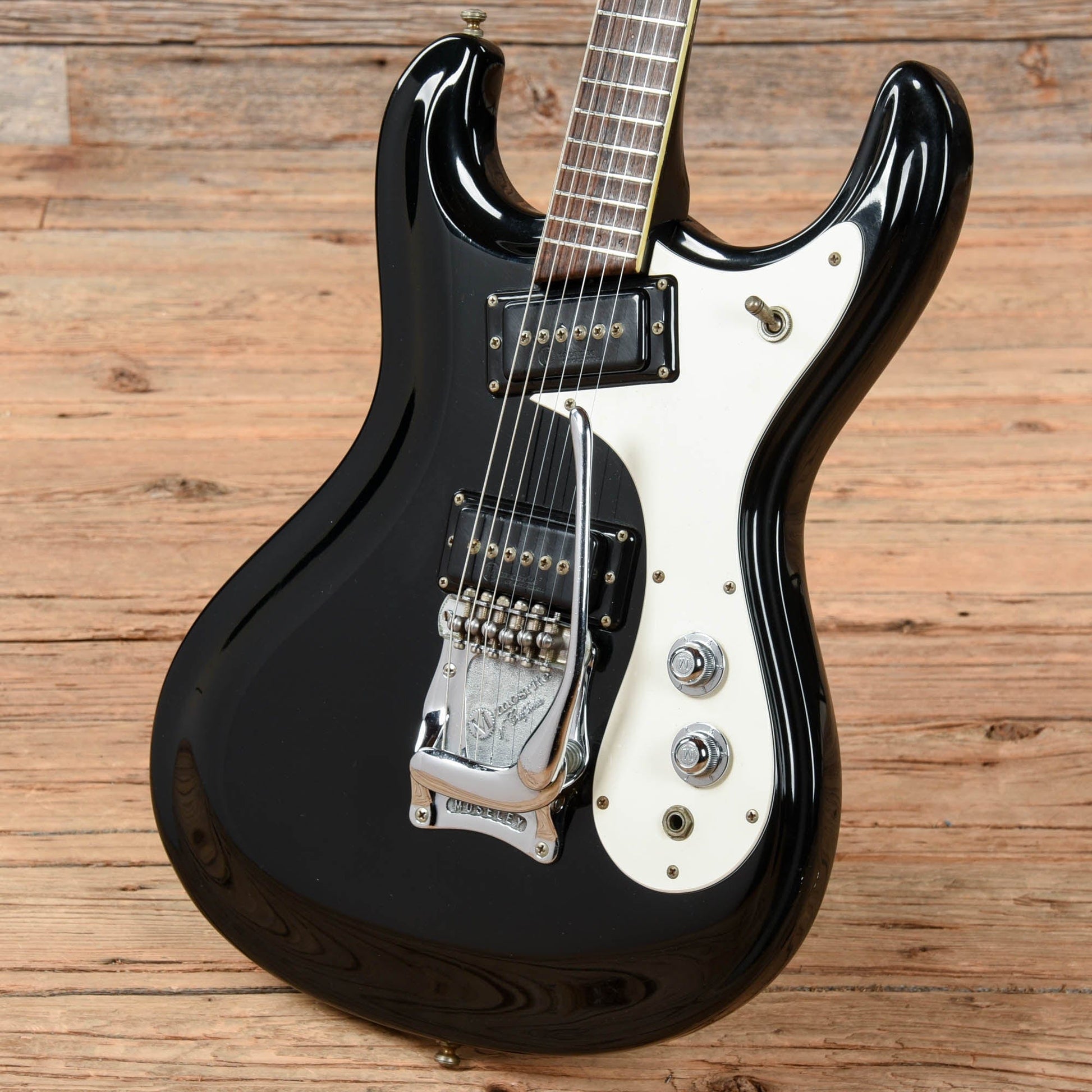 Mosrite Ventures Model Black 1966 Electric Guitars / Solid Body