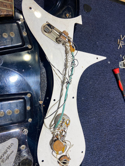 Mosrite Ventures Model Black 1966 Electric Guitars / Solid Body