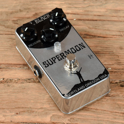 Mr. Black Pedals Supermoon Effects and Pedals / Reverb