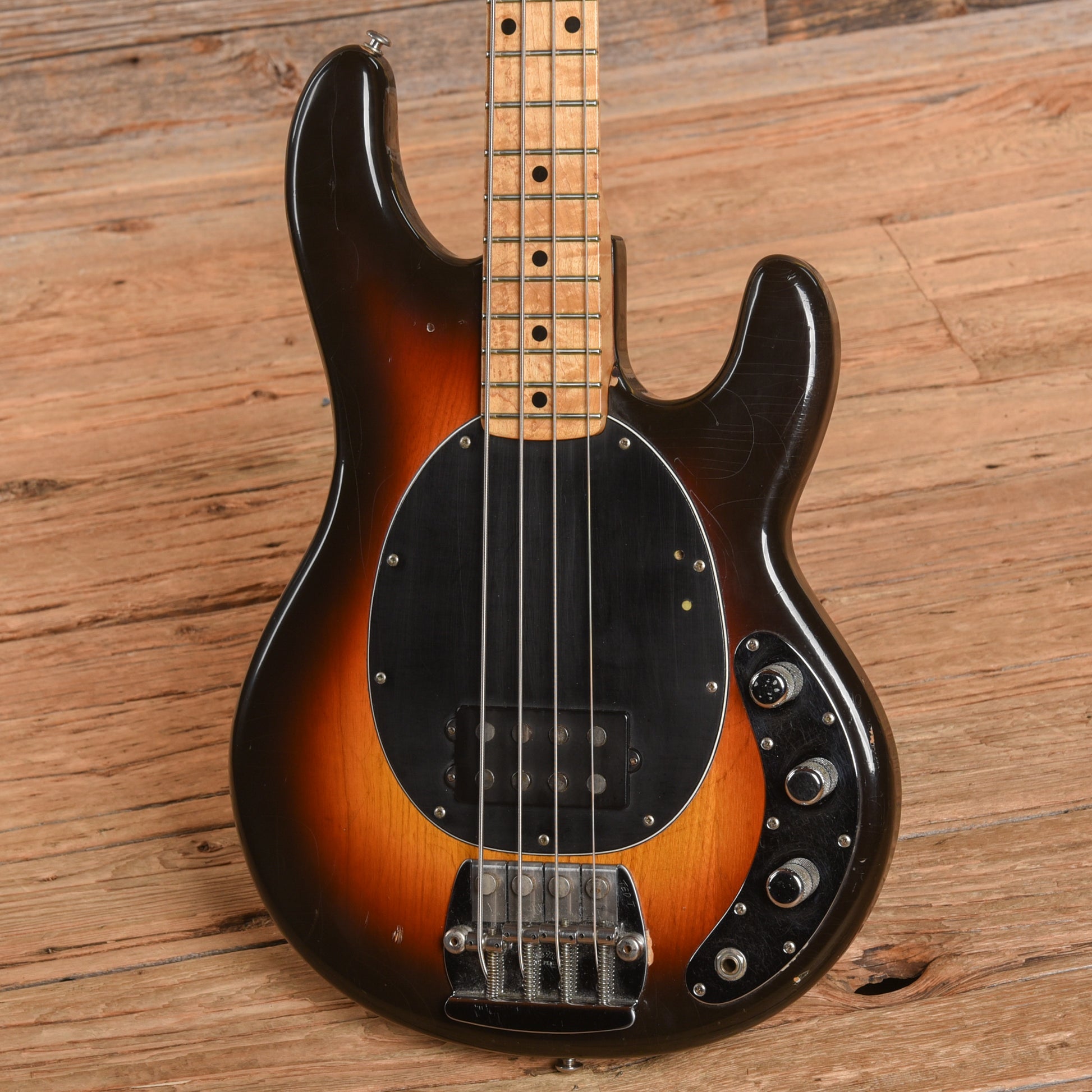 Music Man '77 StingRay Body w/'90 StingRay Neck Sunburst Bass Guitars / 4-String