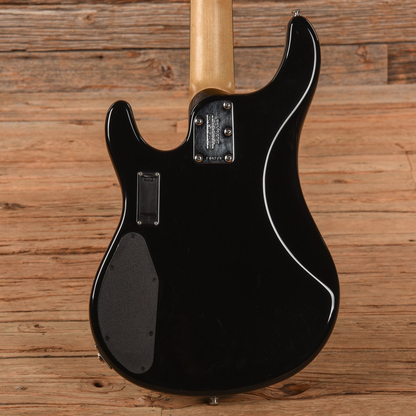 Music Man Sterling 4 HS Black 2011 Bass Guitars / 4-String