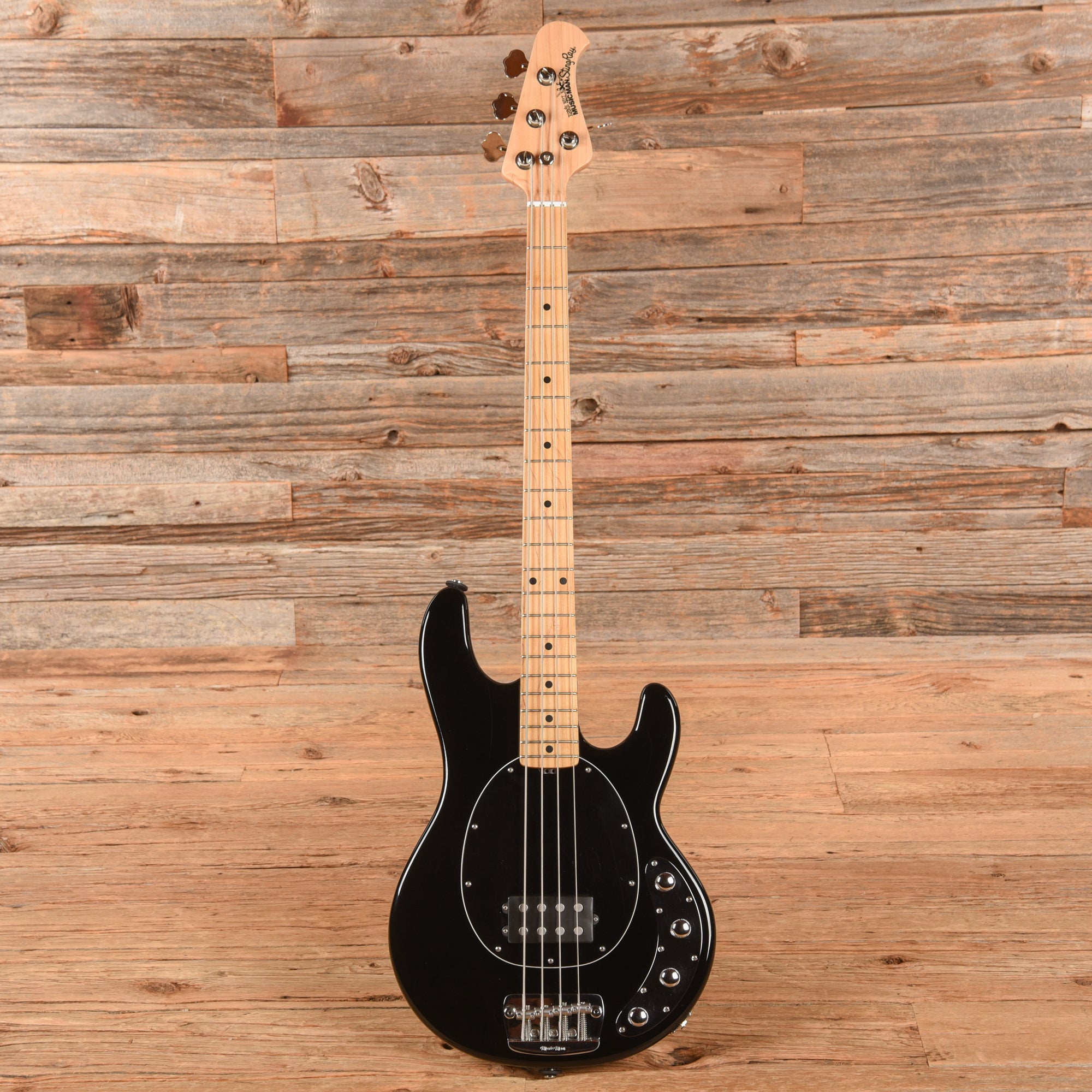 Music Man StingRay 3 EQ H Black 2016 Bass Guitars / 4-String