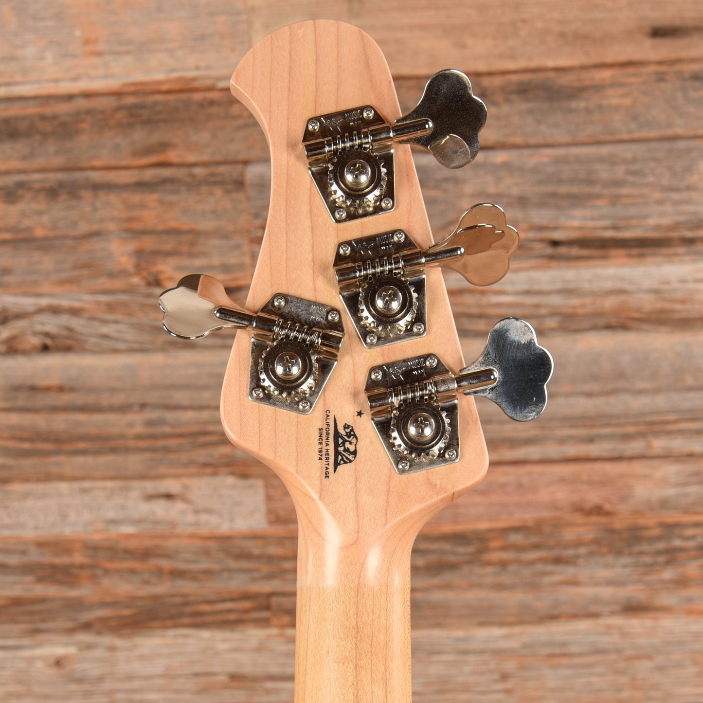 Music Man StingRay 4 H 3EQ Black 2016 Bass Guitars / 4-String