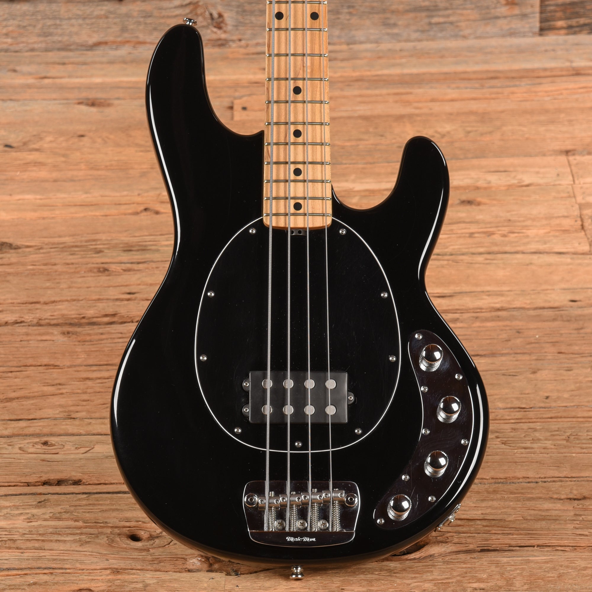 Music Man StingRay 4 H 3EQ Black 2016 Bass Guitars / 4-String