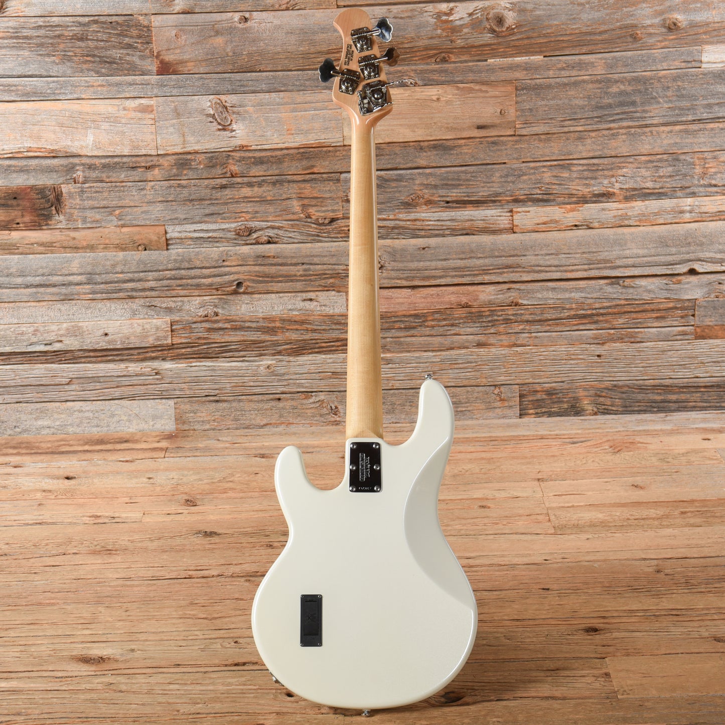 Music Man StingRay 4 H Slo Special White Bass Guitars / 4-String