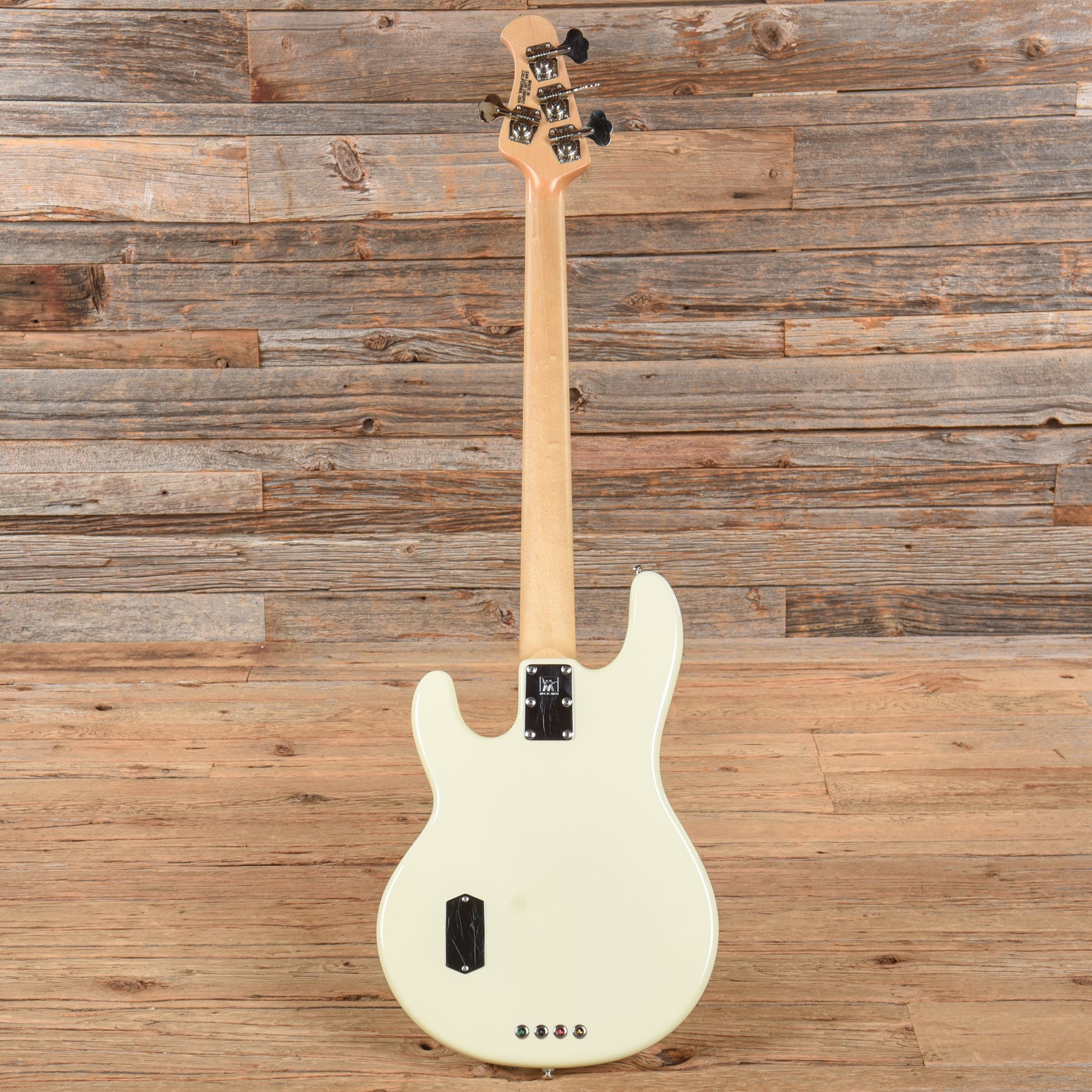 Music Man StingRay Classic White Bass Guitars / 4-String