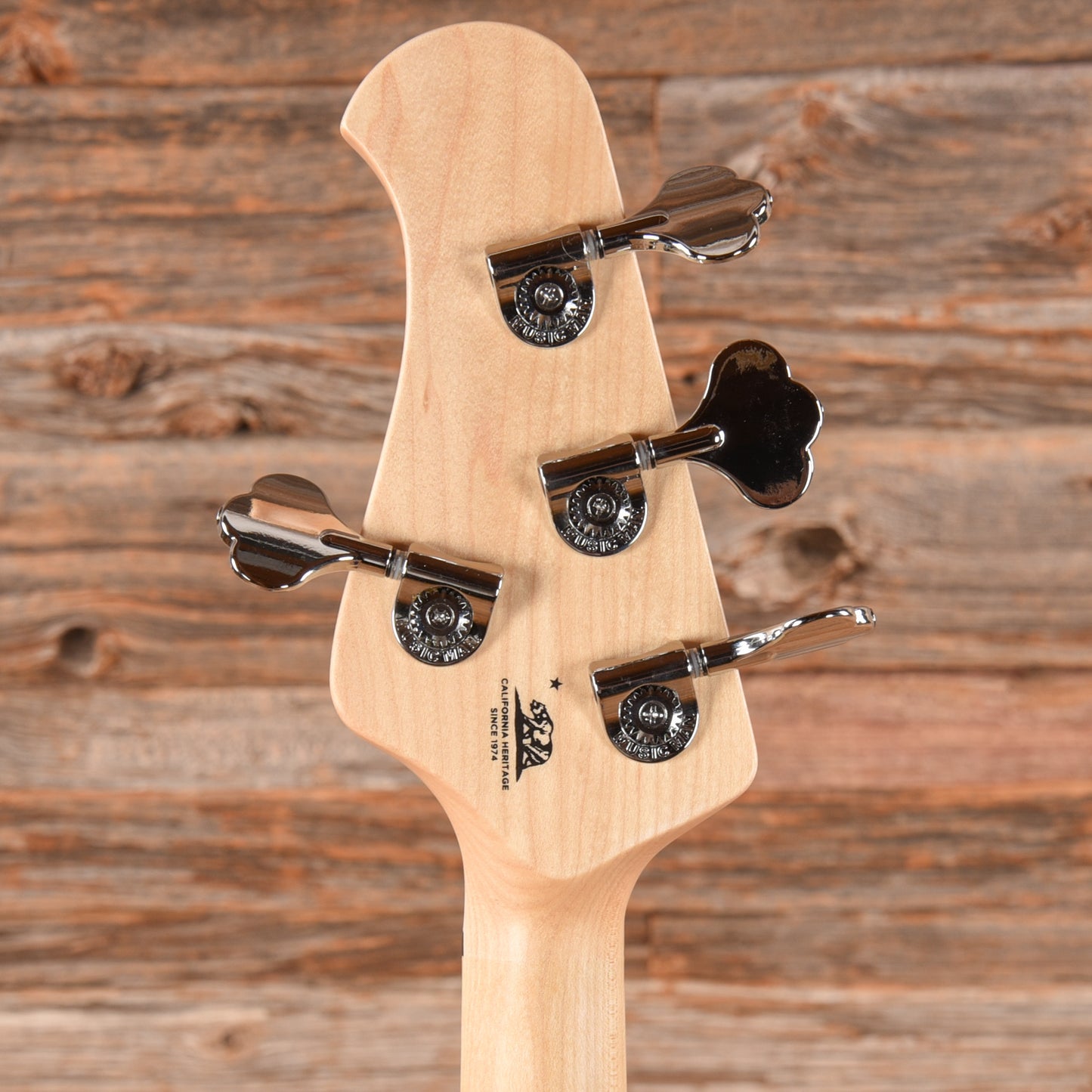 Music Man StingRay Short Scale Blue 2019 Bass Guitars / 4-String
