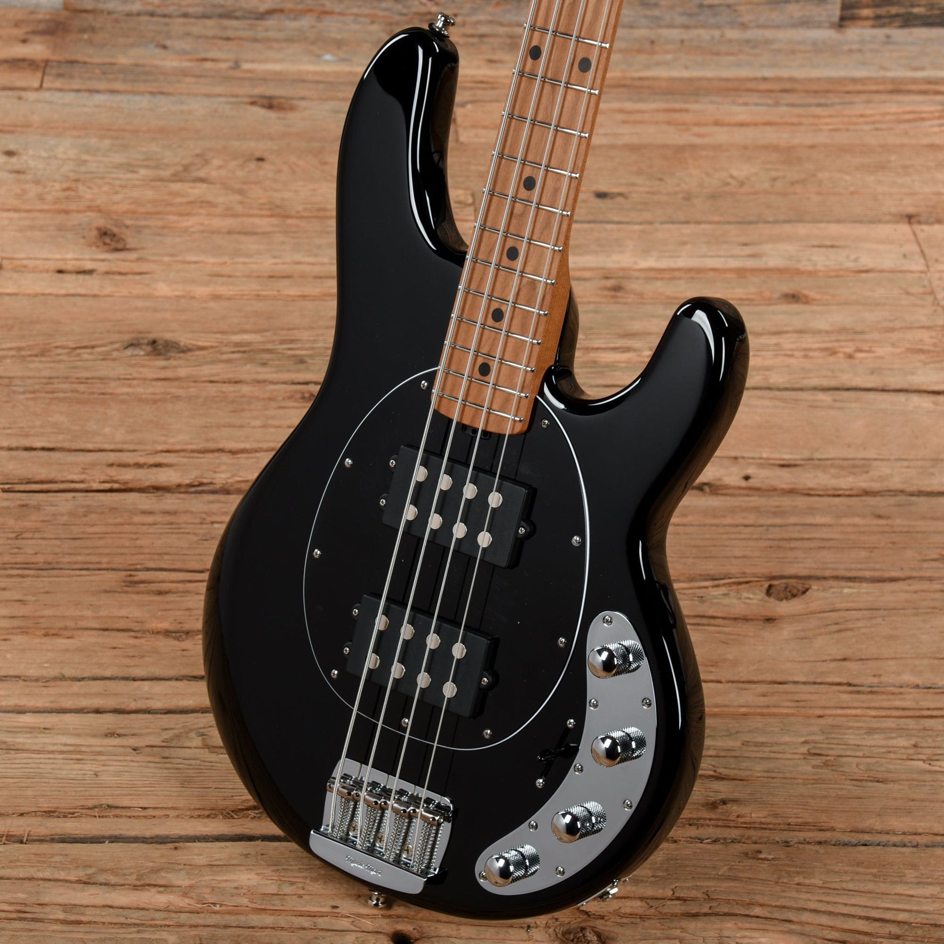 Music Man StingRay Special 4HH Black 2019 Bass Guitars / 4-String