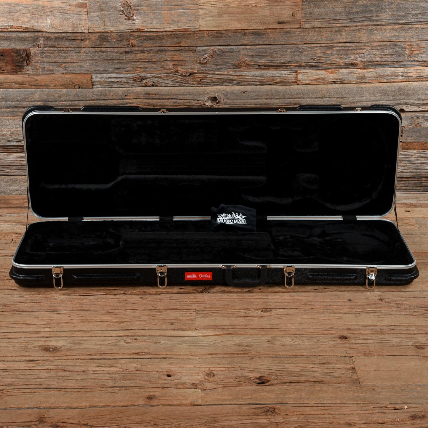 Music Man StingRay Special 4HH Black 2019 Bass Guitars / 4-String