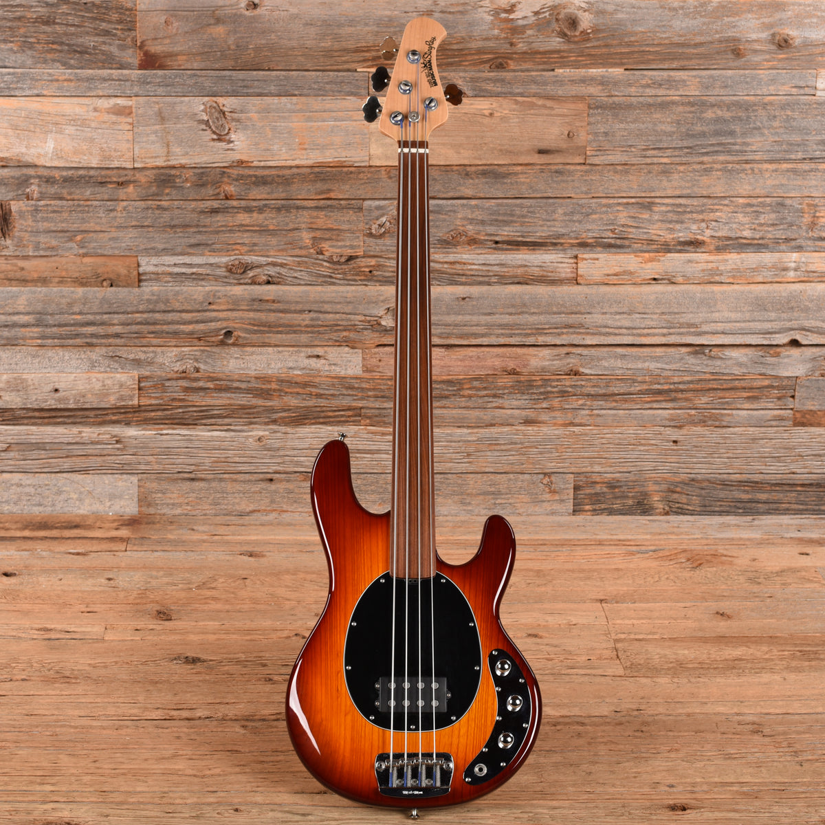 Music Man StingRay 2 EQ 4H Fretless Cherry Sunburst 2011 Bass Guitars