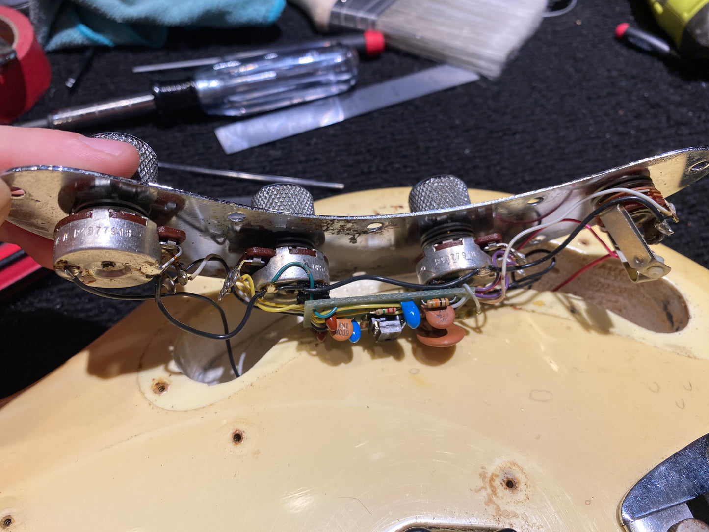 Music Man StingRay Blonde 1980 Bass Guitars