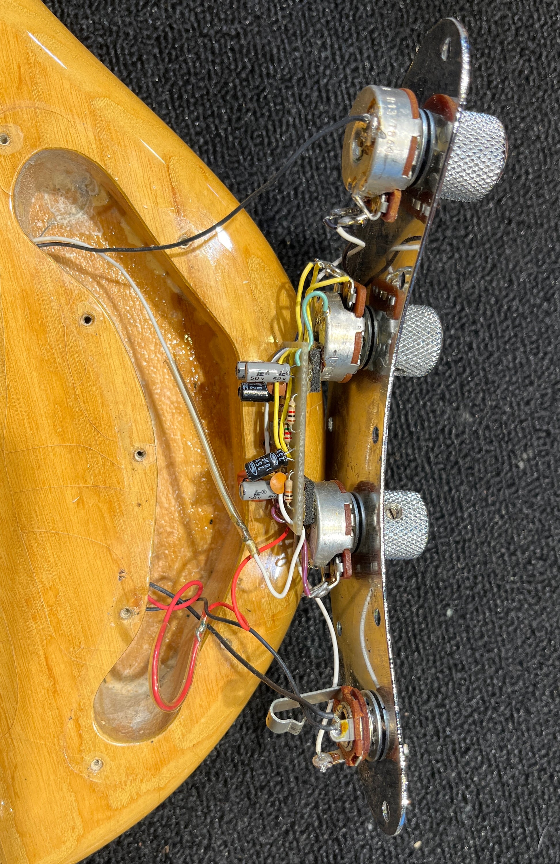 Music Man StingRay Natural 1978 Bass Guitars