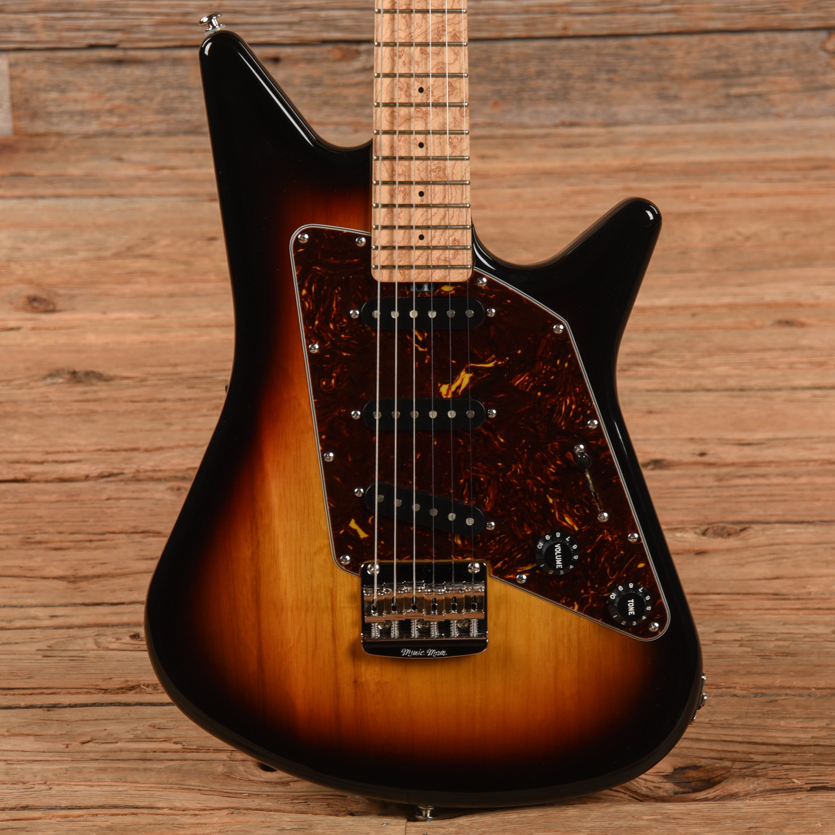Music Man Albert Lee Signature SSS HT Vintage Sunburst 2003 Electric Guitars / Solid Body