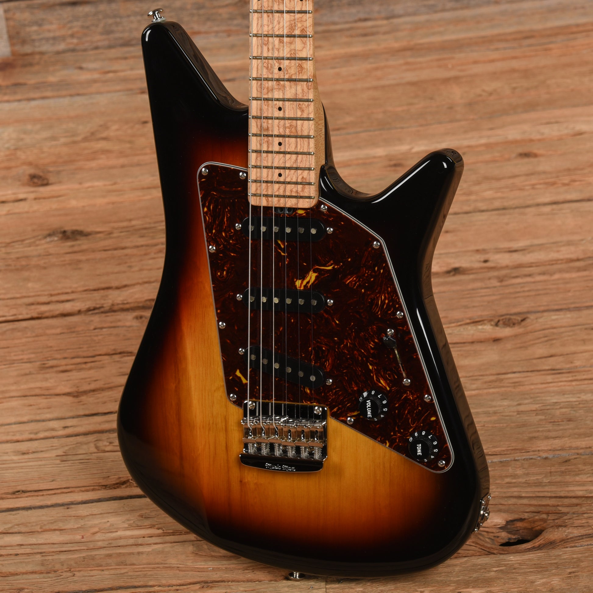 Music Man Albert Lee Signature SSS HT Vintage Sunburst 2003 Electric Guitars / Solid Body