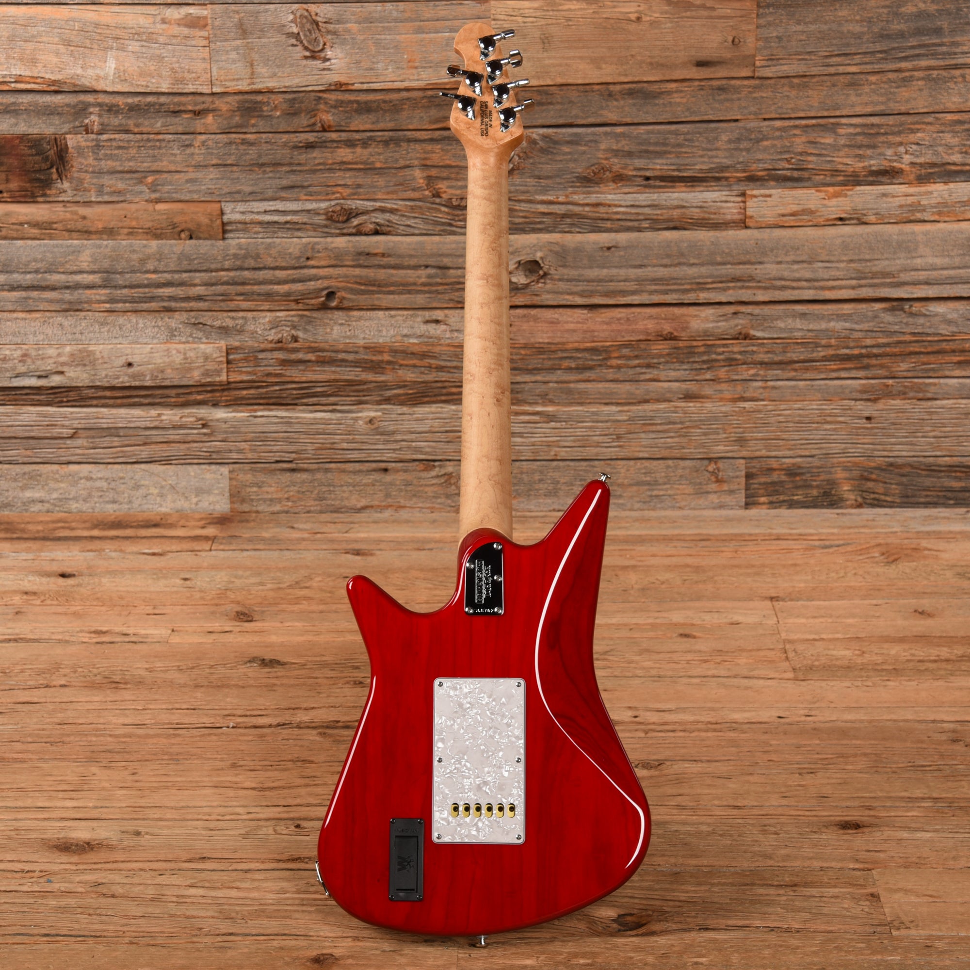 Music Man Albert Lee SSS Tremolo Transparent Red 2013 Electric Guitars / Solid Body