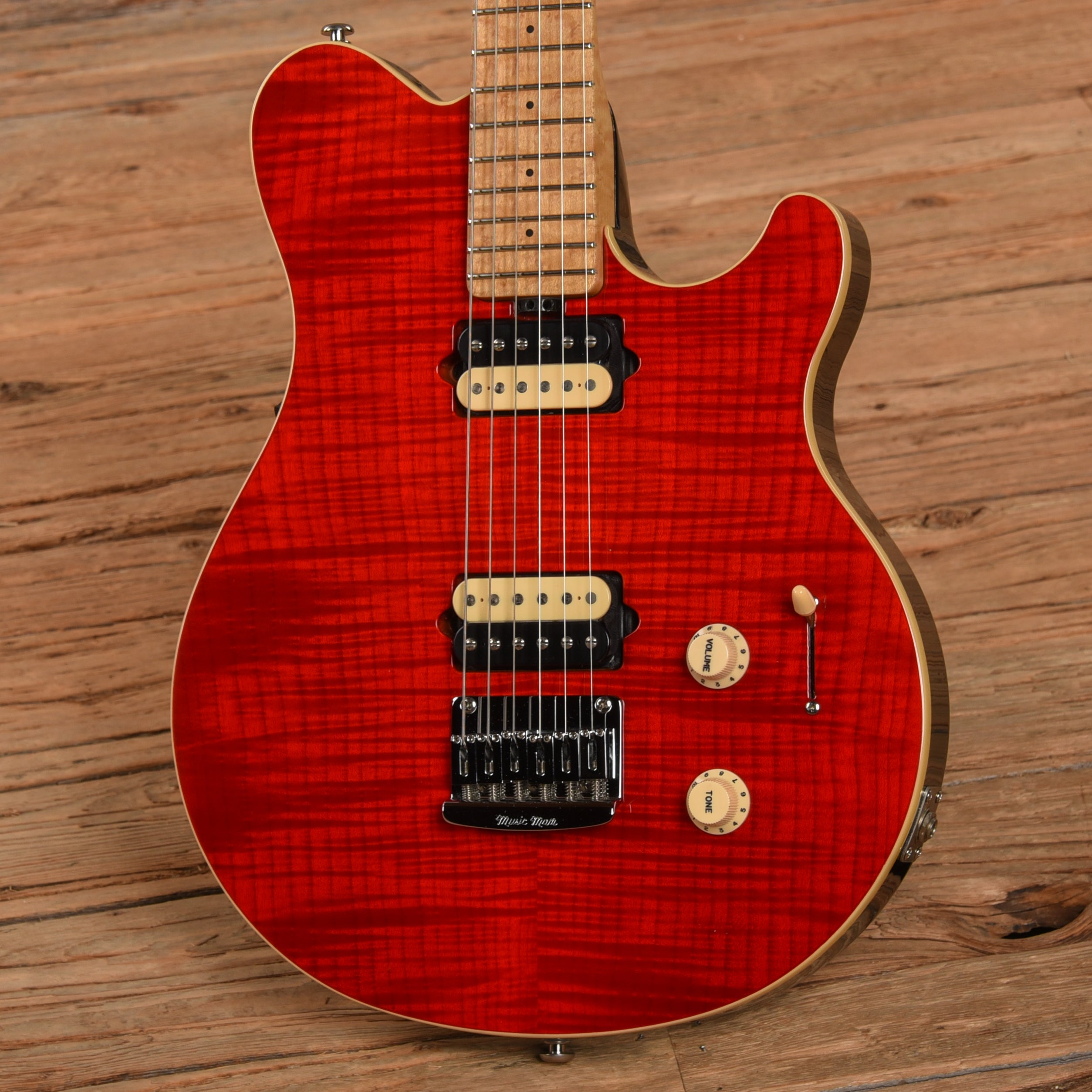 Music Man Axis Super Sport HT Cherry 2001 Electric Guitars / Solid Body