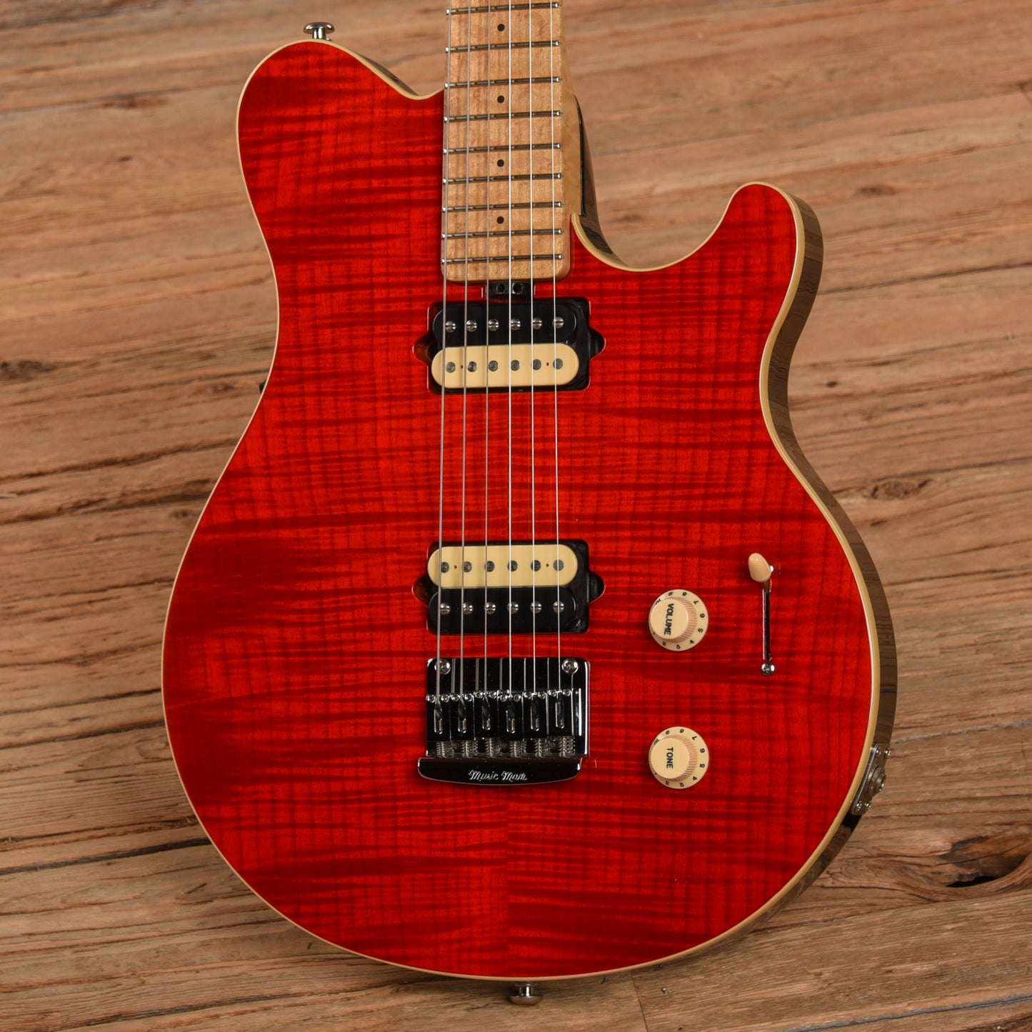 Music Man Axis Super Sport HT Cherry 2001 Electric Guitars / Solid Body