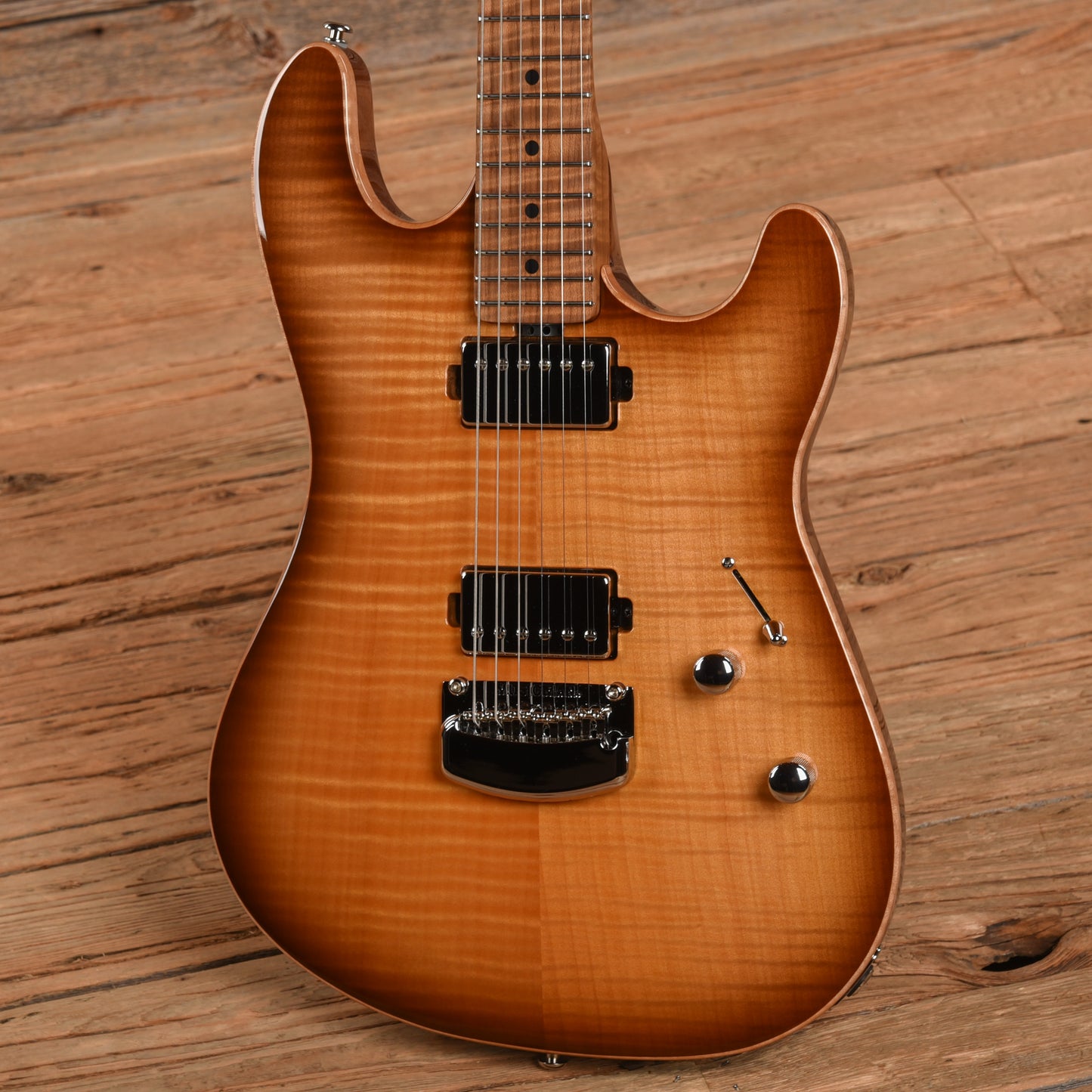 Music Man Sabre HH Honeysuckle 2020 Electric Guitars / Solid Body