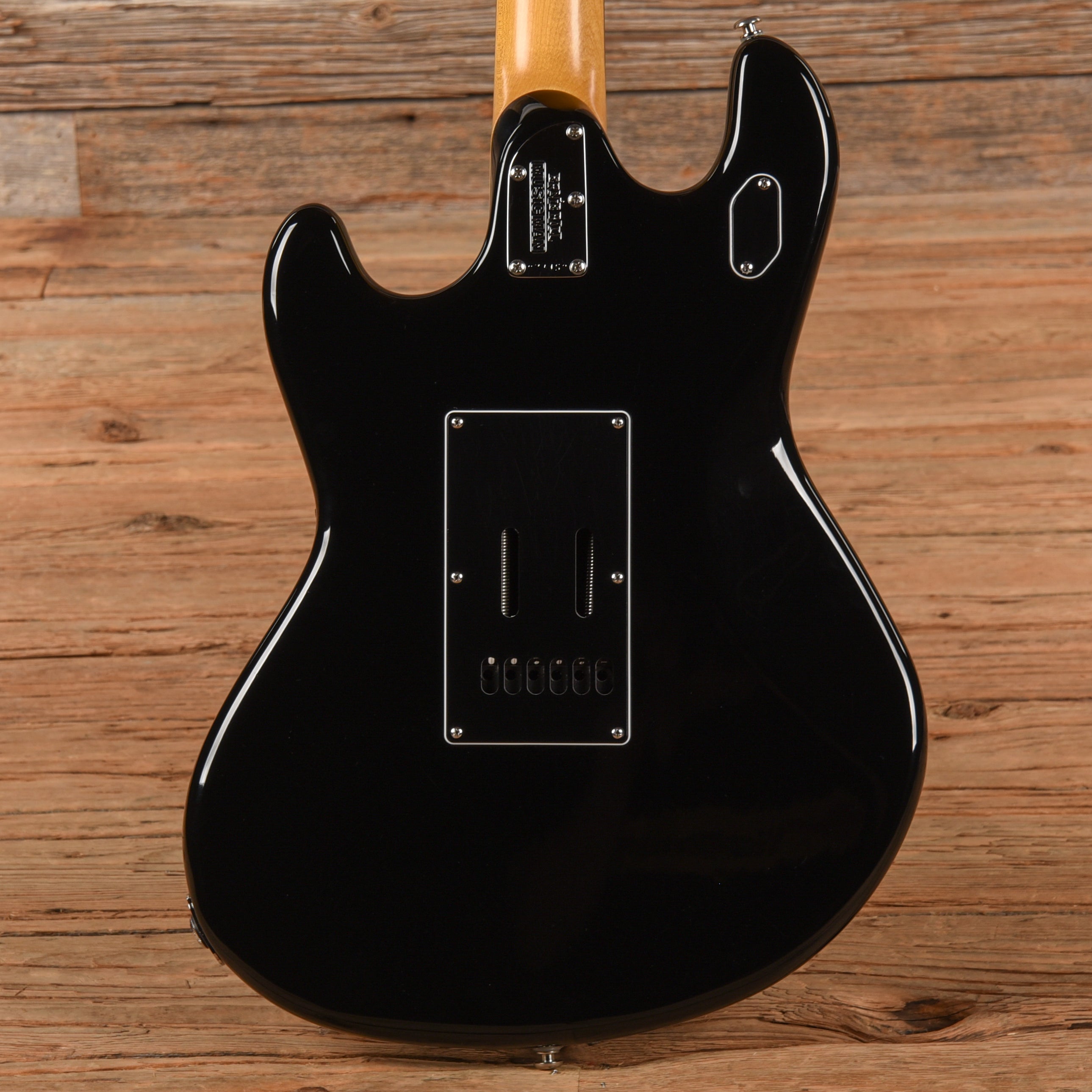 Music Man StingRay Black 2016 Electric Guitars / Solid Body