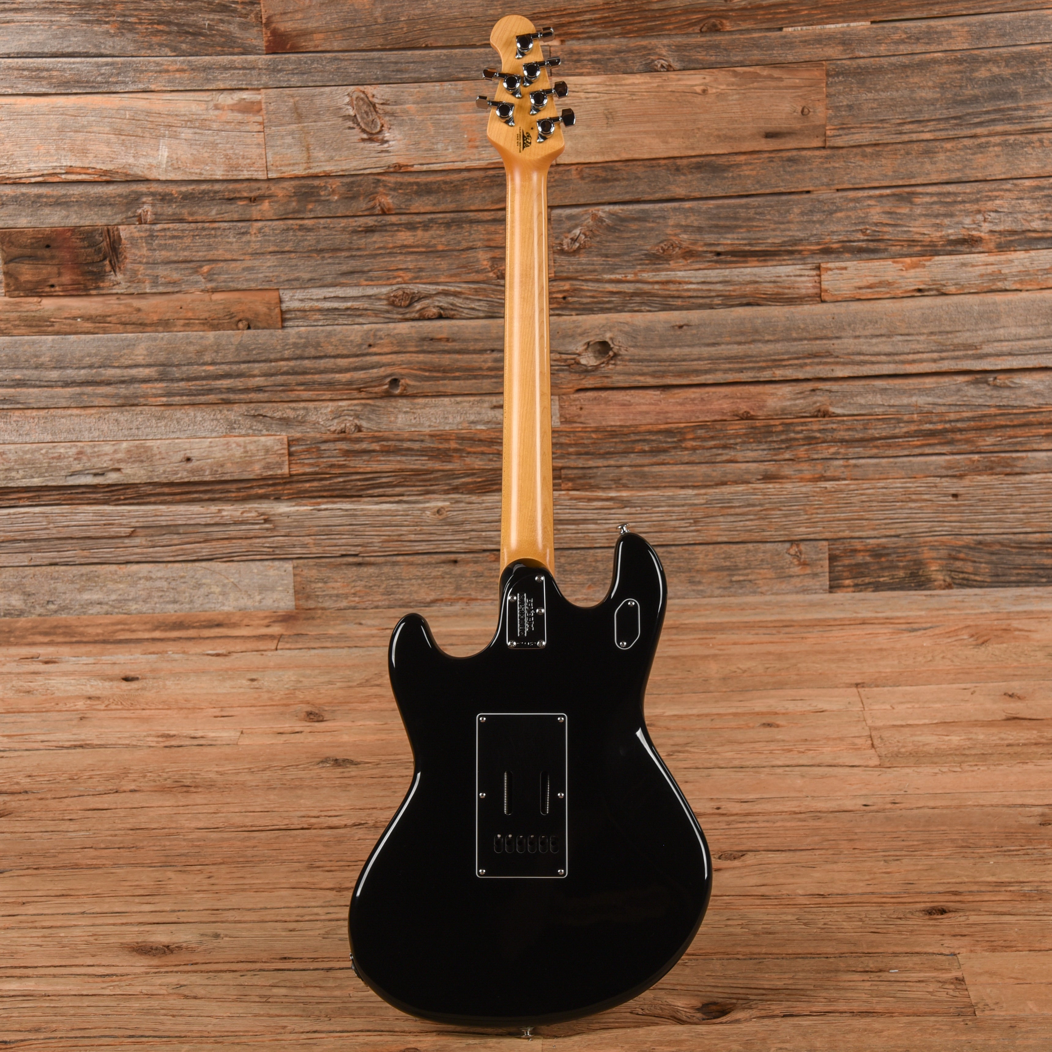 Music Man StingRay Black 2016 Electric Guitars / Solid Body