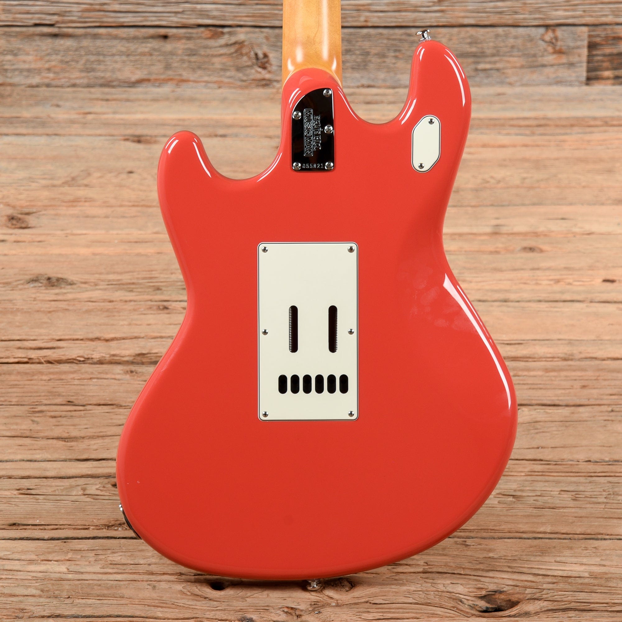 Music Man StingRay Guitar HH Coral Red 2018 Electric Guitars / Solid Body