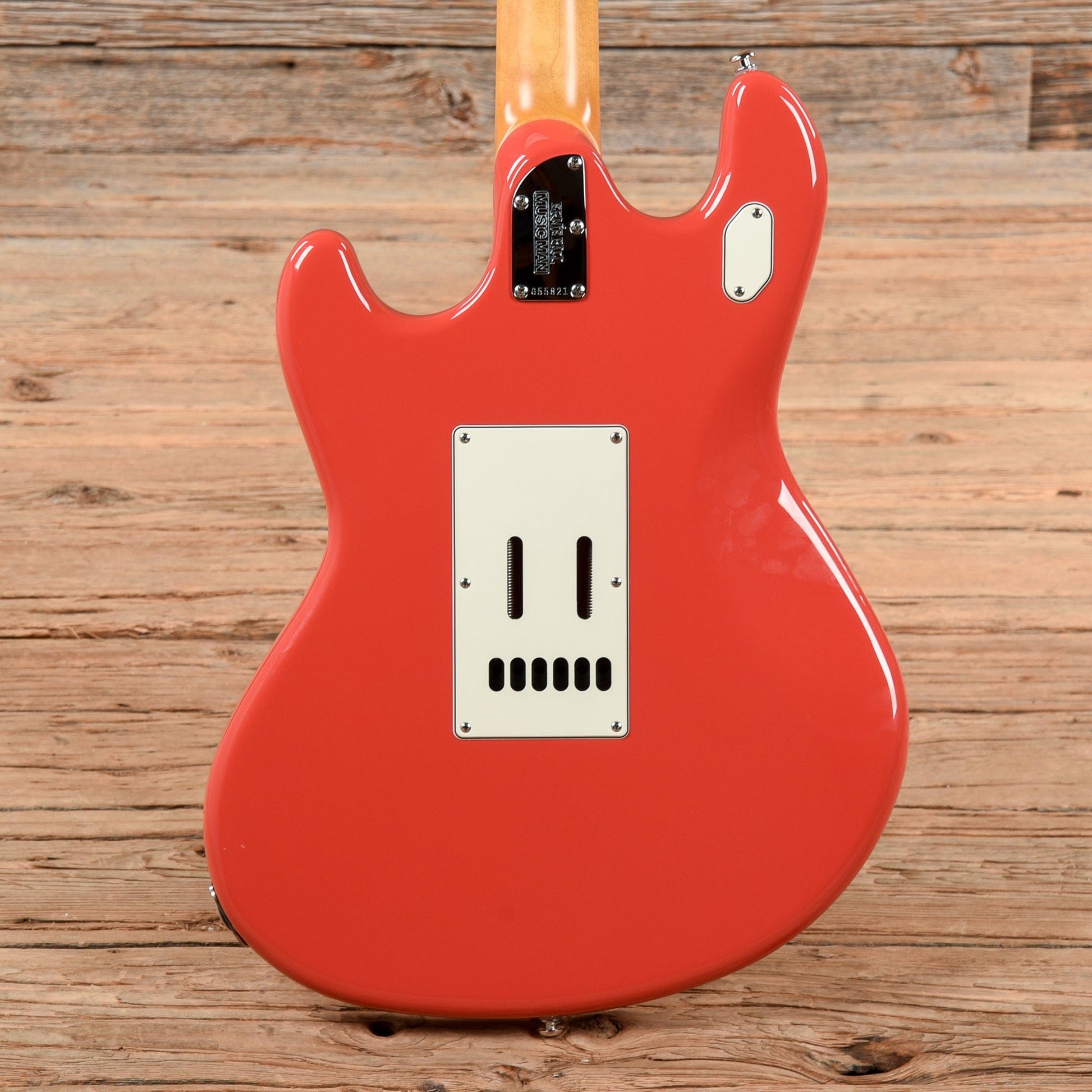 Music Man StingRay Guitar HH Coral Red 2018 Electric Guitars / Solid Body